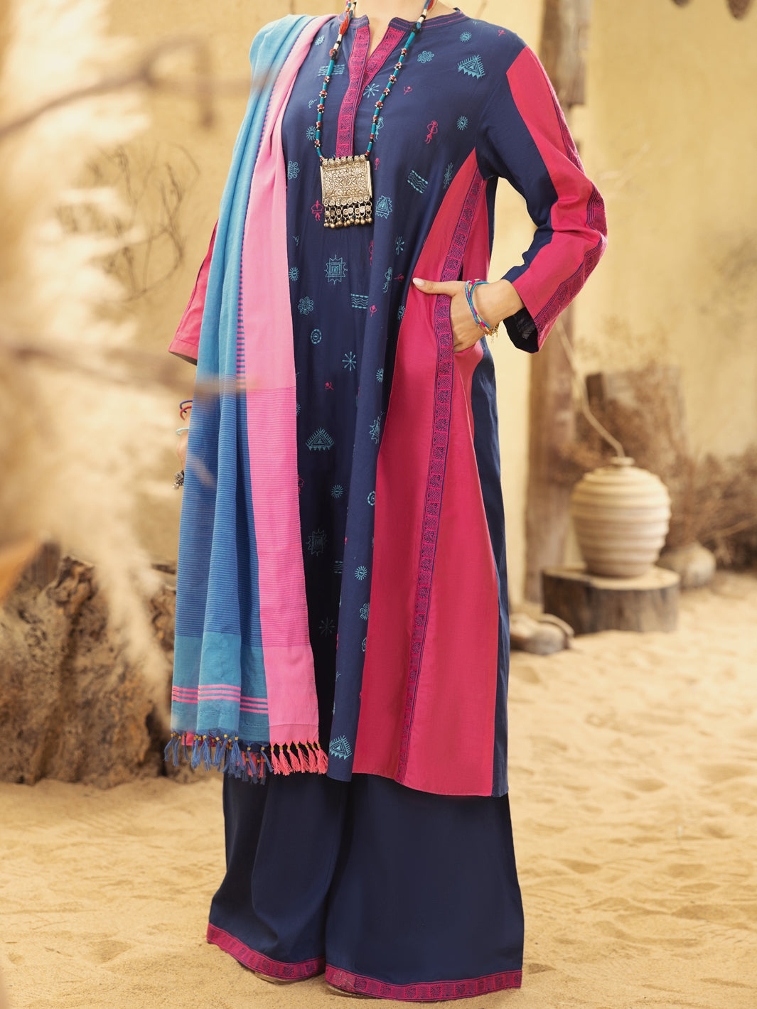 Almirah | Luxury Edit | ALP-3PS-1582 - House Of Hania