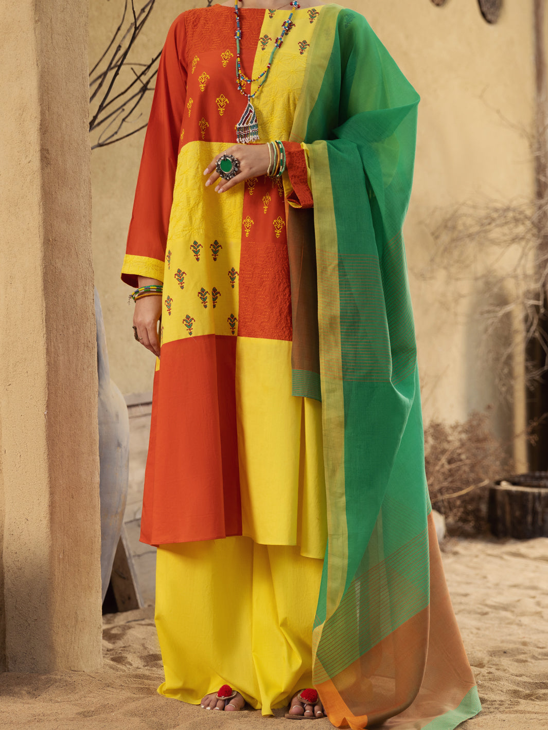 Almirah | Luxury Edit | ALP-3PS-1585 - House Of Hania