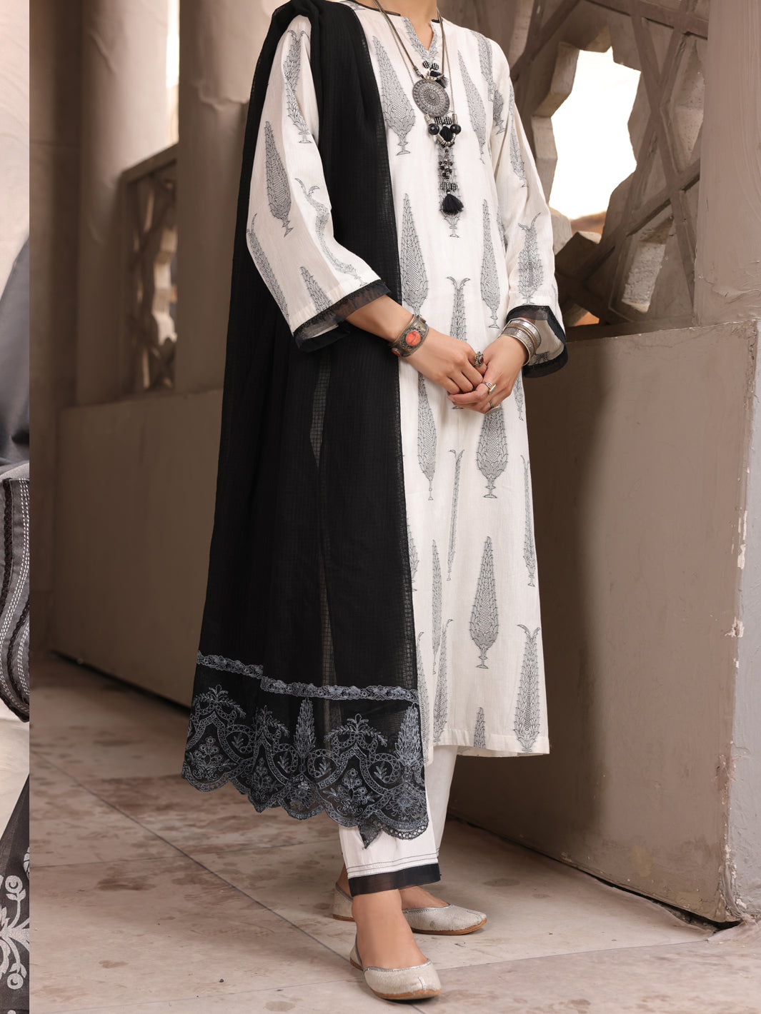 Almirah | Luxury Edit | ALP-3PS-1634 - House Of Hania