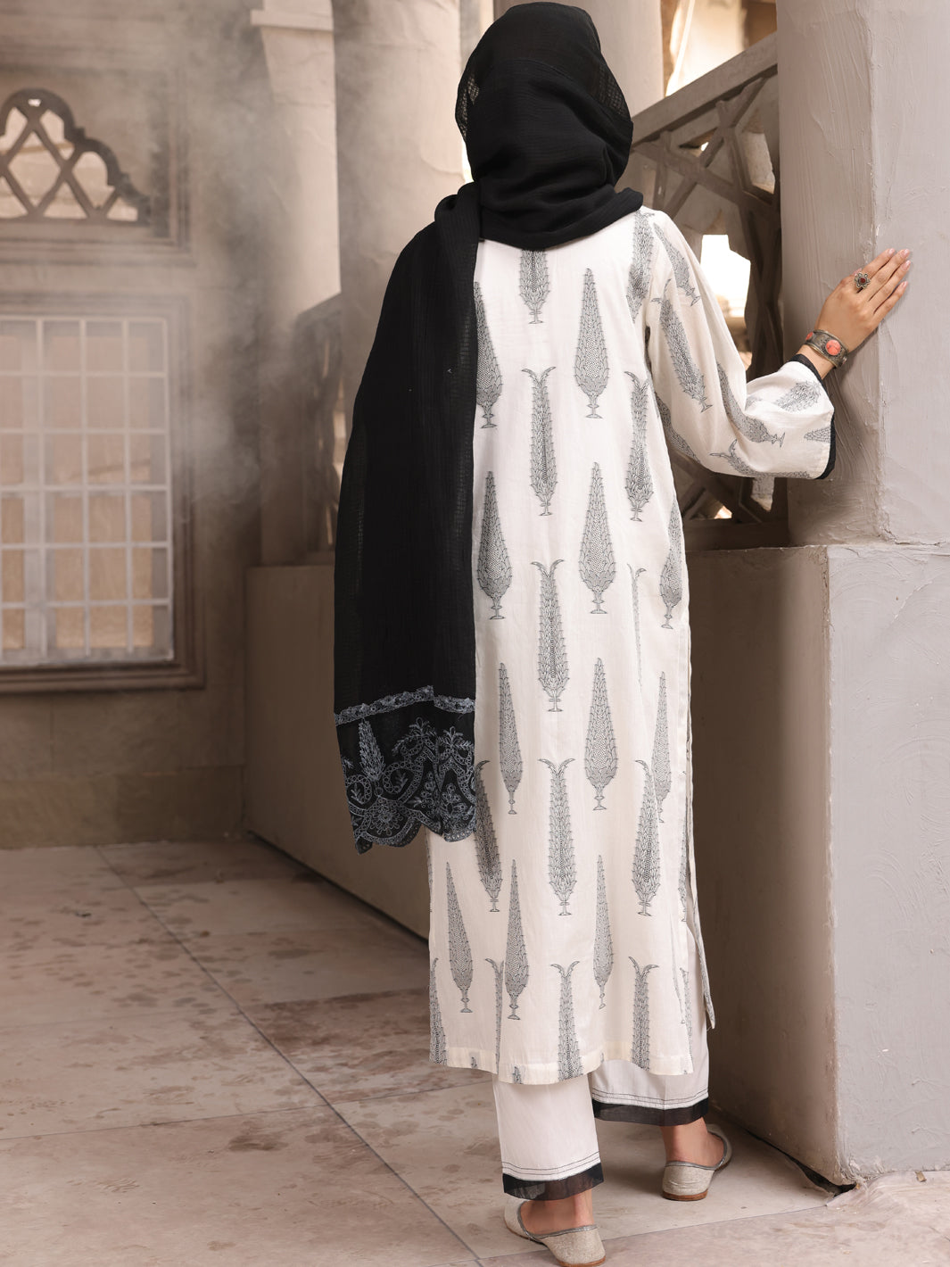 Almirah | Luxury Edit | ALP-3PS-1634 - House Of Hania