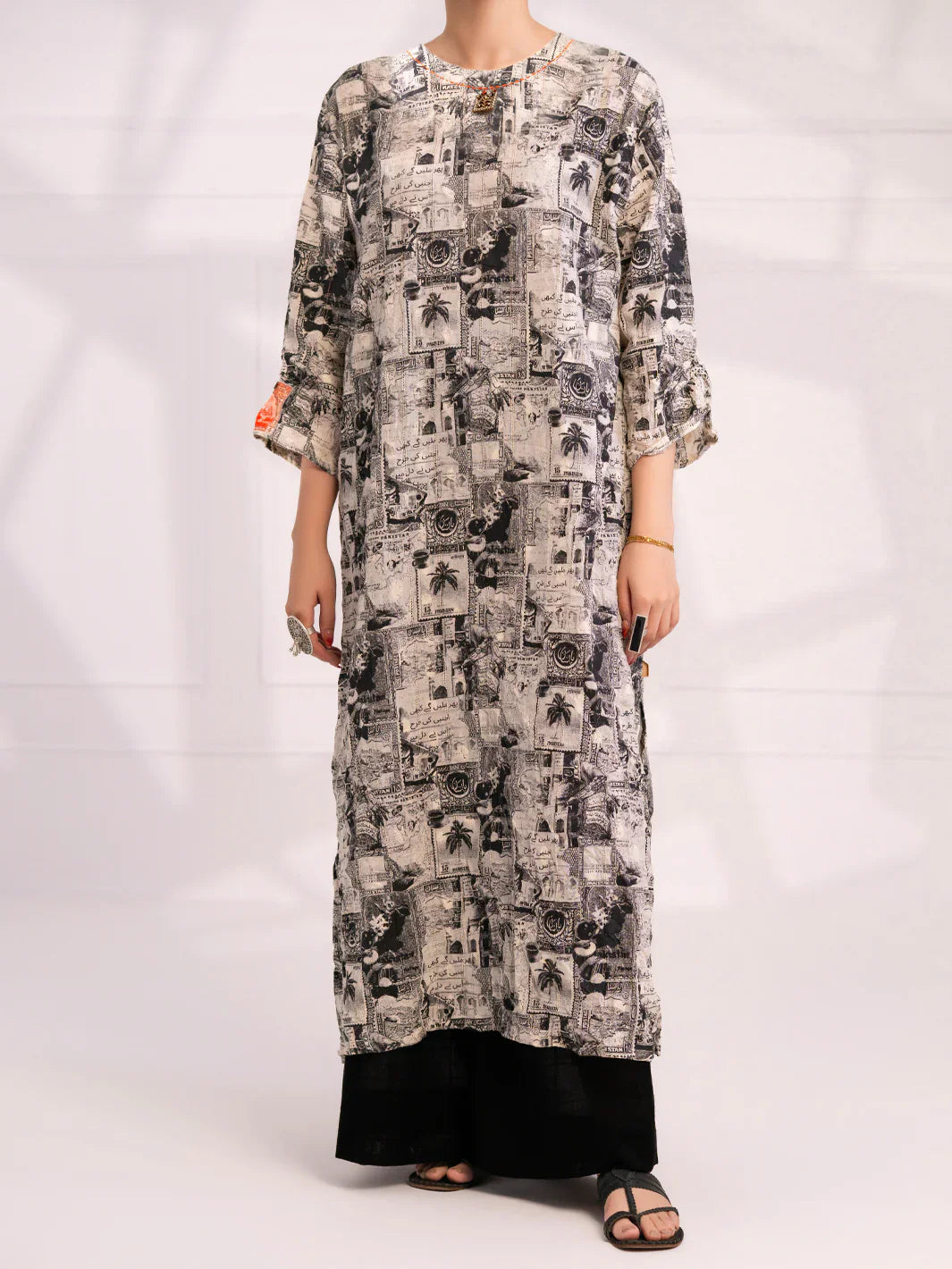 Almirah | Tale of heritage | Black & White Dobby Kurti - AL-LK-1079 - House Of Hania