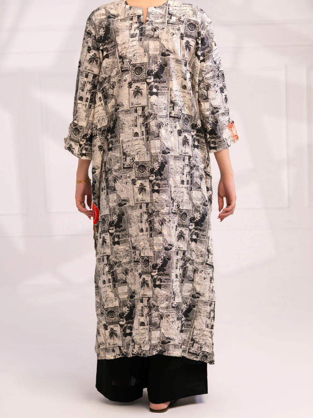 Almirah | Tale of heritage | Black & White Dobby Kurti - AL-LK-1079 - House Of Hania