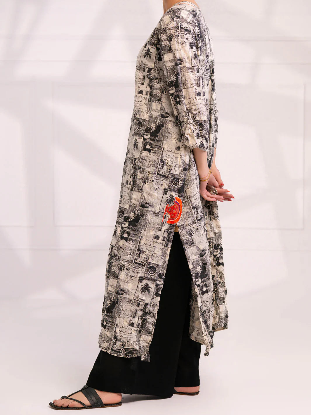 Almirah | Tale of heritage | Black & White Dobby Kurti - AL-LK-1079 - House Of Hania