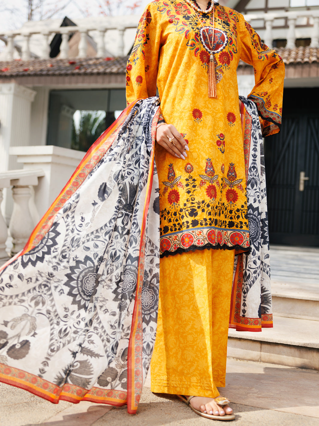 Almirah | Traditional Tale | ALP-3PS-2114 - House Of Hania