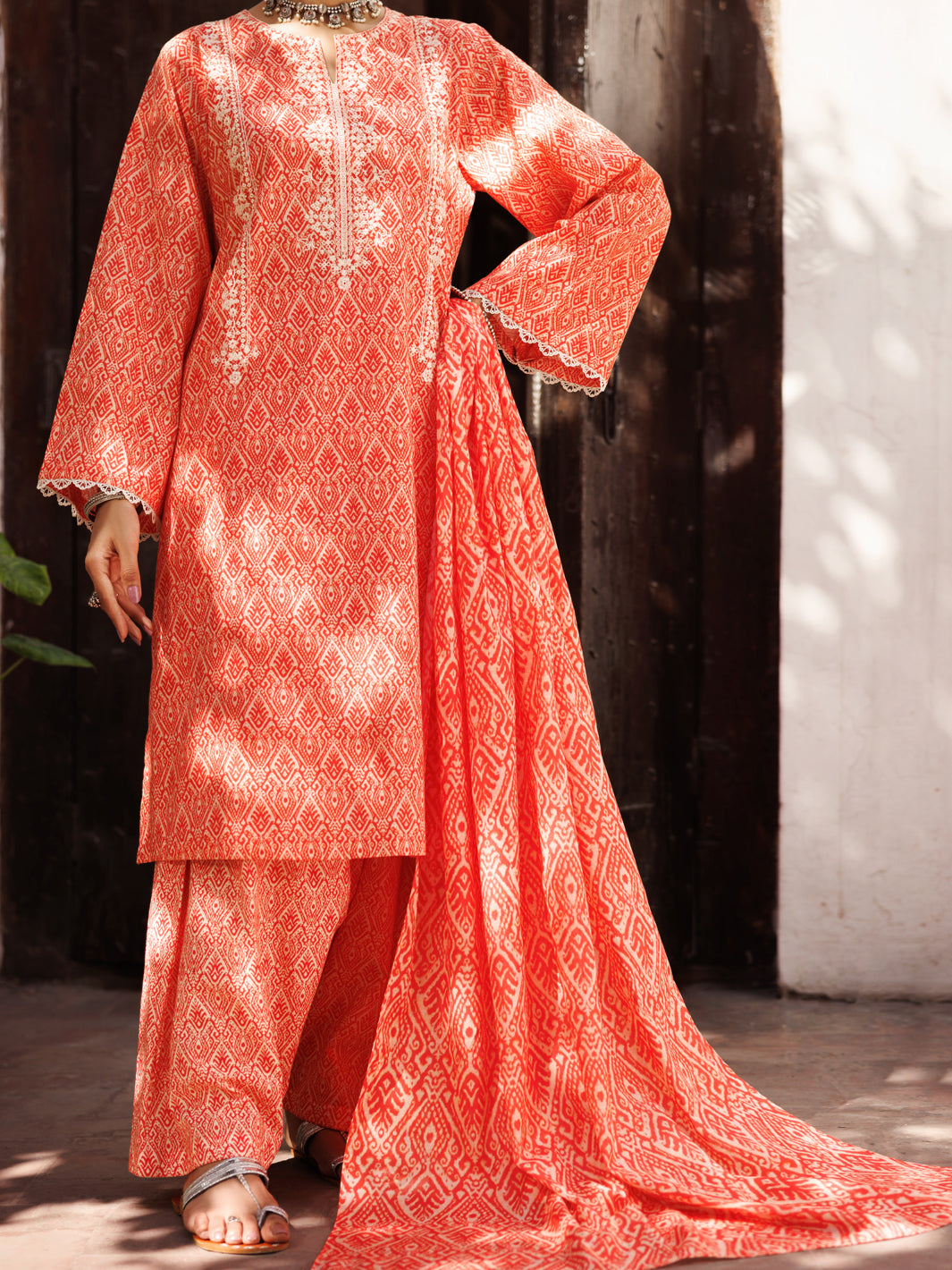 Almirah | Traditional Tale | ALP-3PS-2129 - House Of Hania