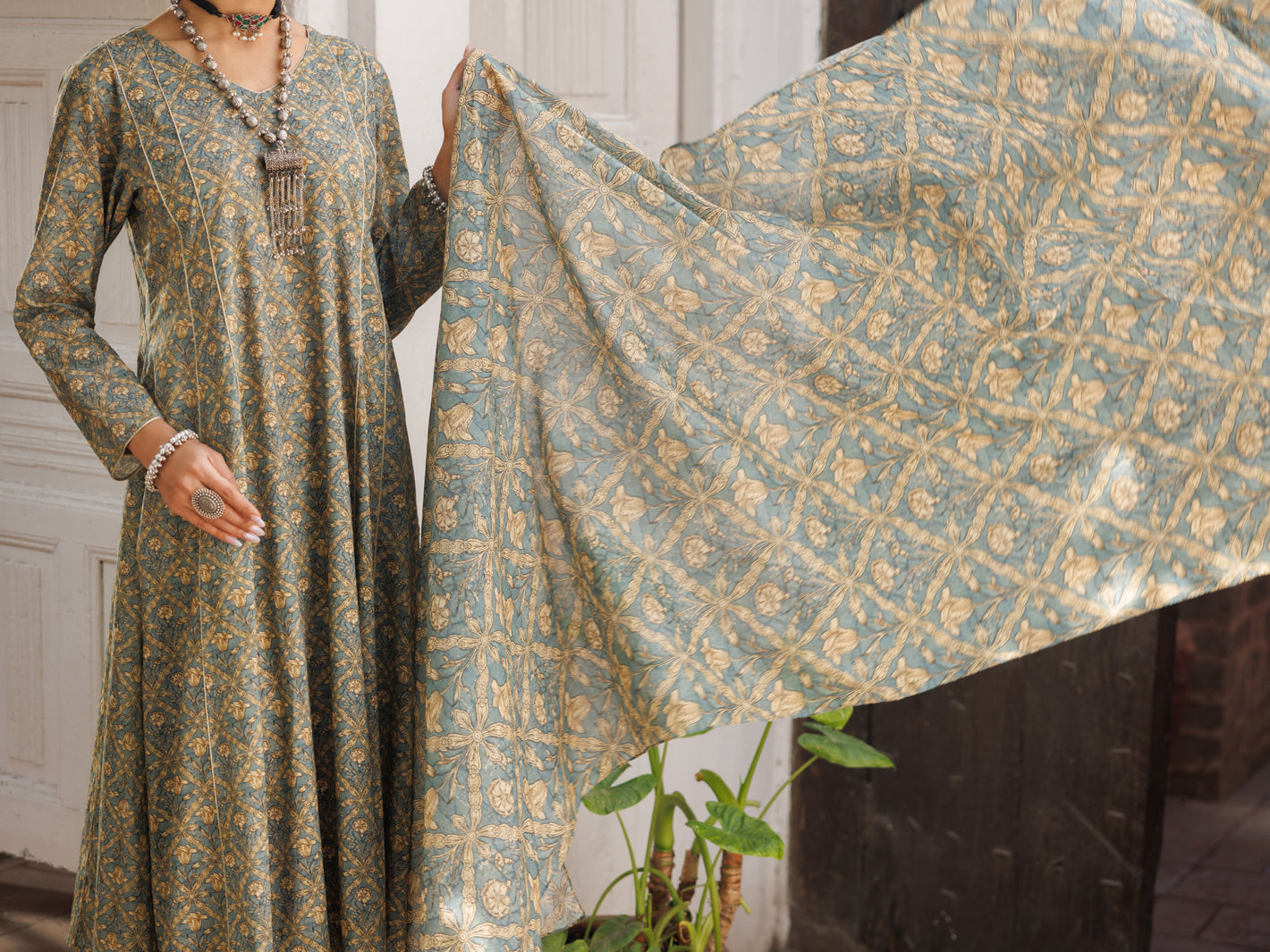 Almirah | Traditional Tale | ALP-3PS-2130 - House Of Hania