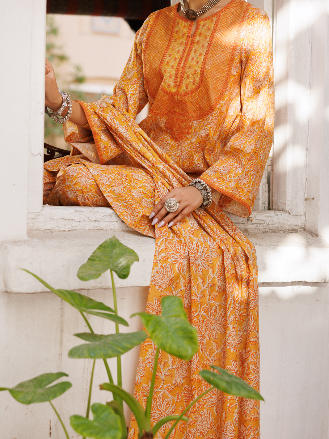 Almirah | Traditional Tale |  ALP-3PS-2131 - House Of Hania