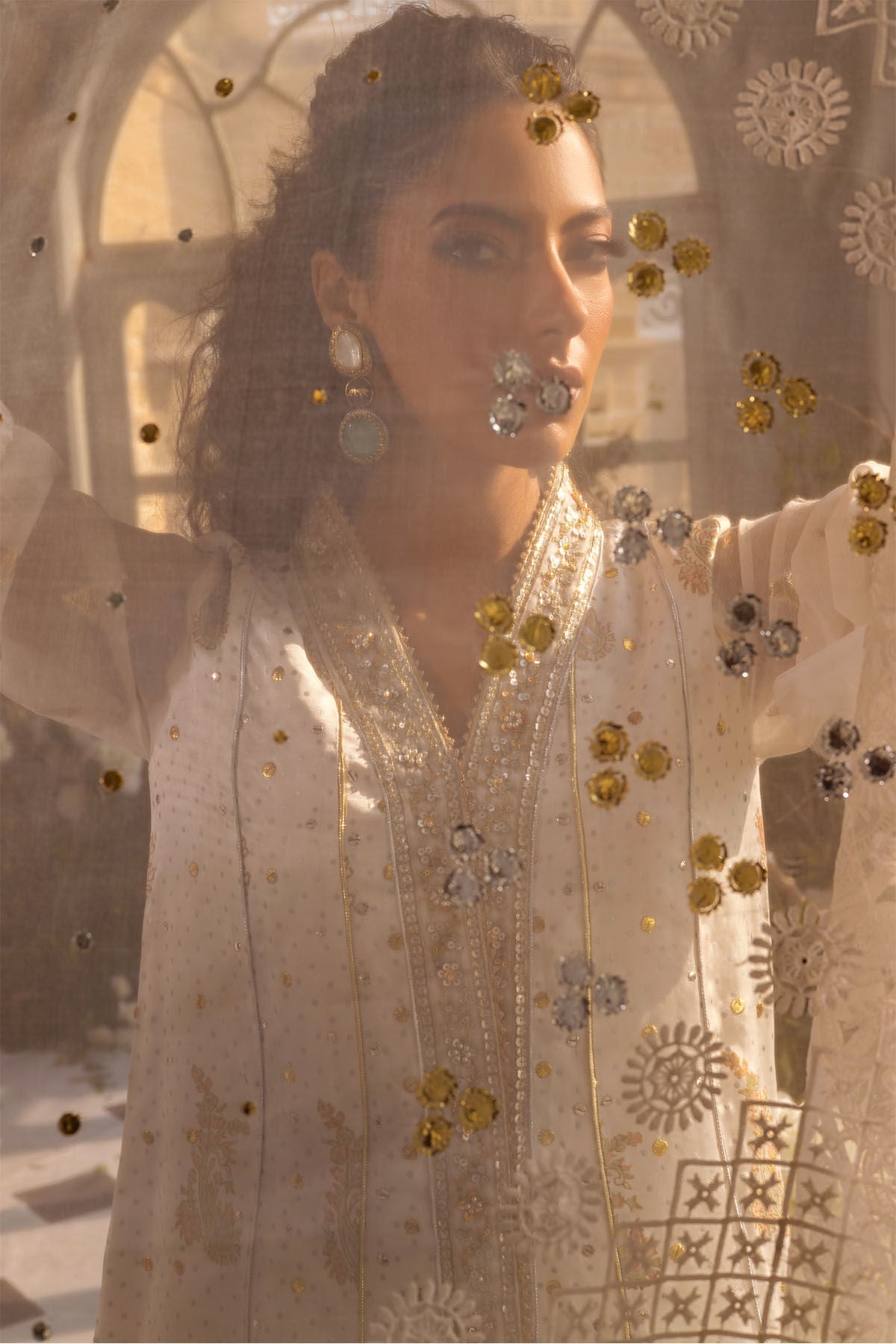 Annus Abrar | Designer Picks 24 | RANO KAFTAN CUT SHIRT - House Of Hania