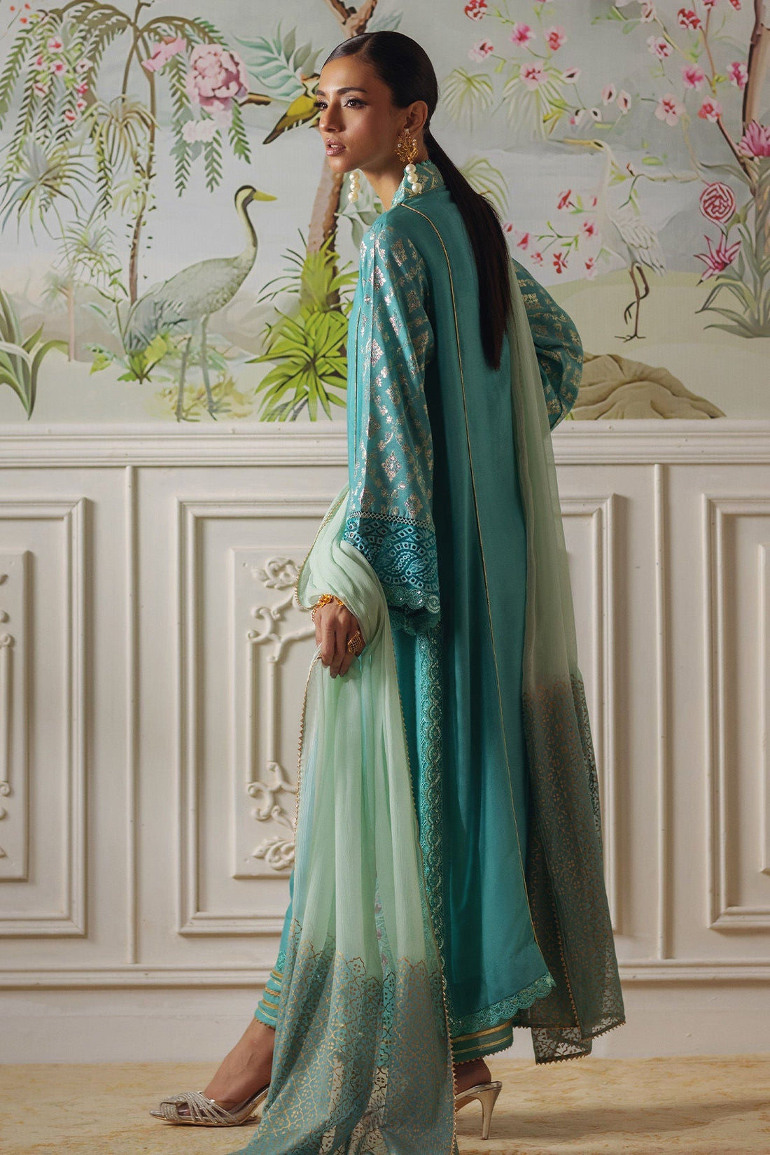 Annus Abrar | Elemental Festive | Reshaal (Shirt, Pants and Dupatta) - House Of Hania