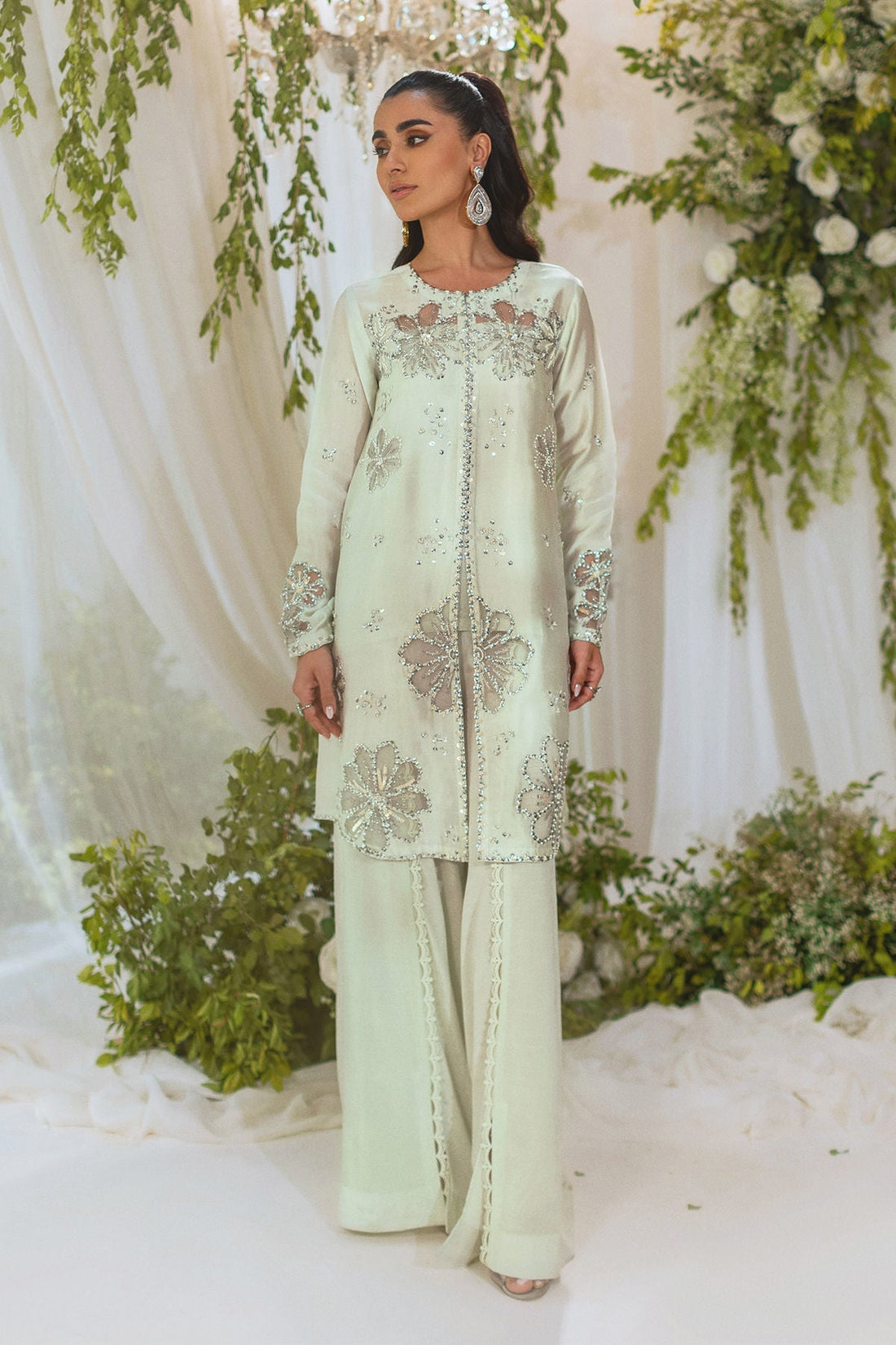 Annus Abrar | Lumi Eid Edit | Cara (Shirt and Pants) - House Of Hania
