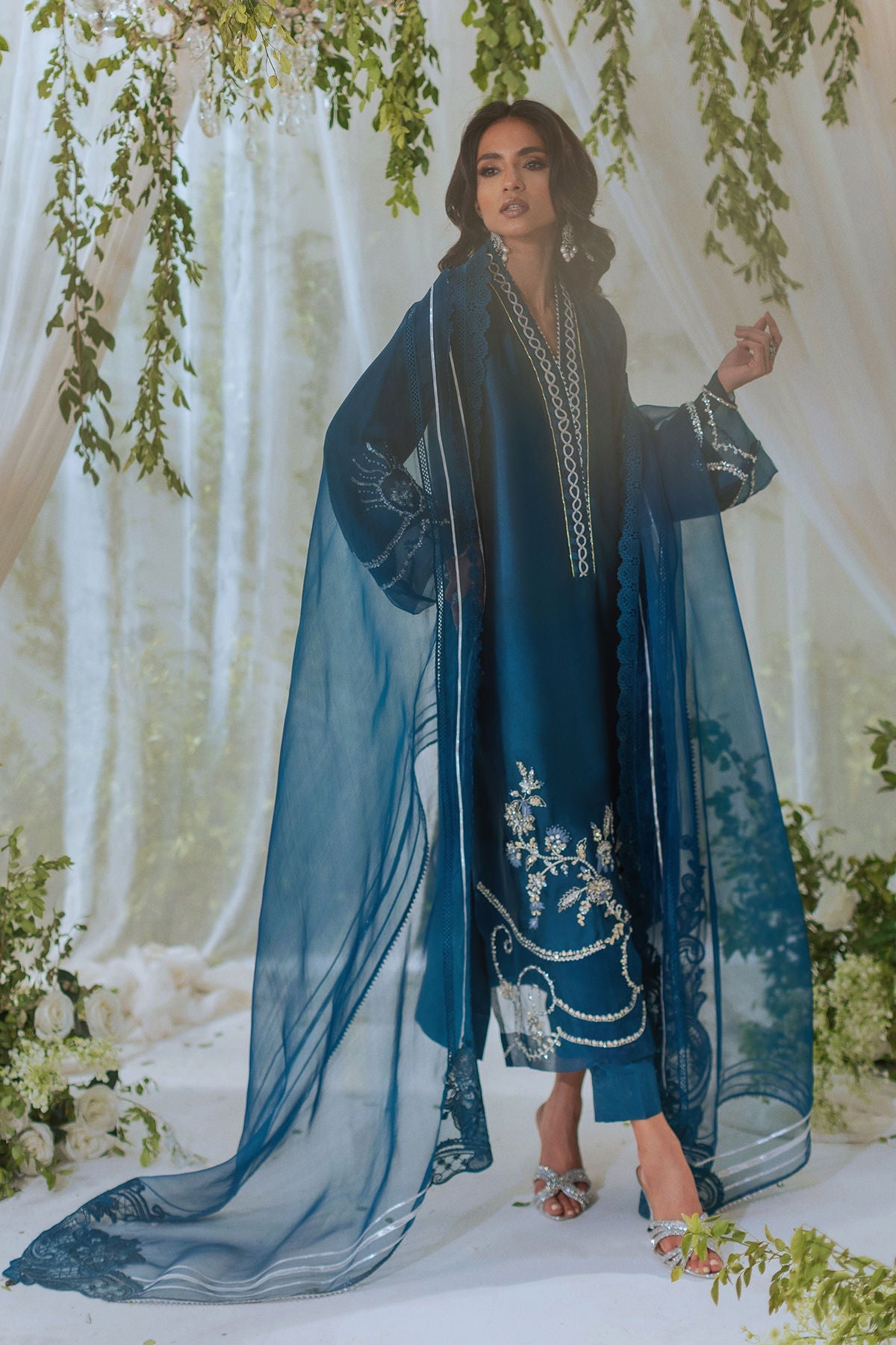 Annus Abrar | Lumi Eid Edit | Huraya (Shirt and Pants) - House Of Hania