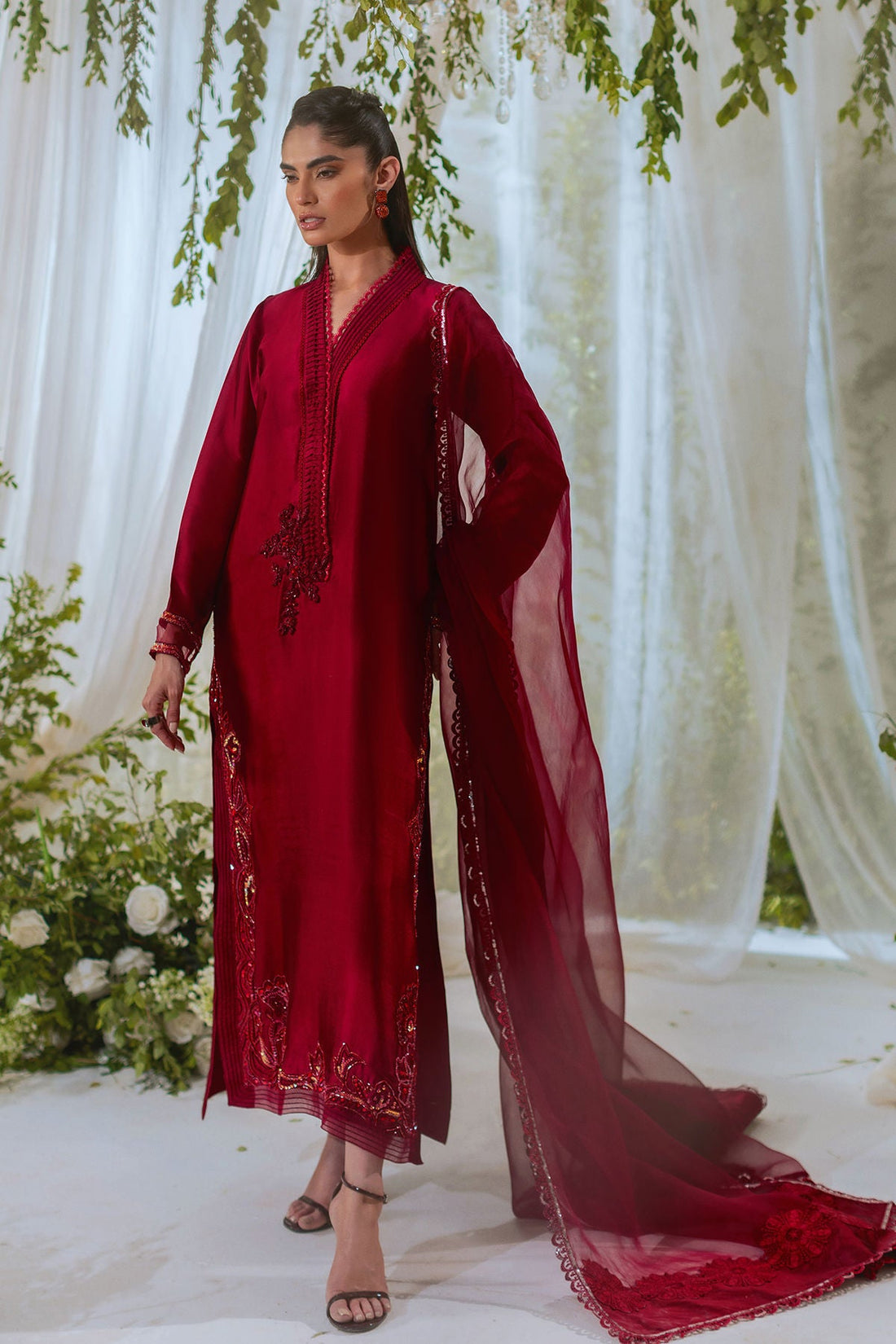 Annus Abrar | Lumi Eid Edit | Layaan (Shirt and Pants) - House Of Hania