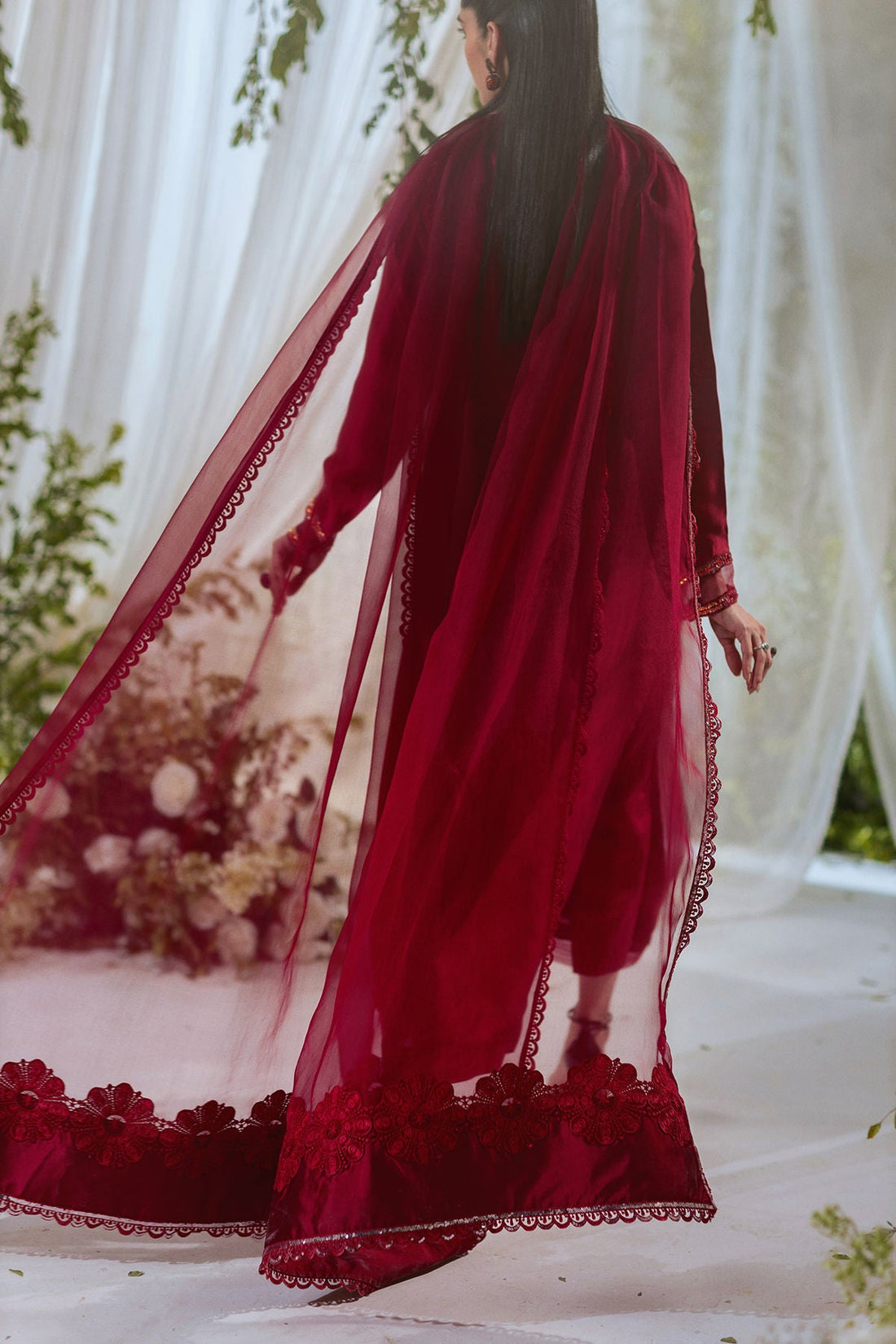 Annus Abrar | Lumi Eid Edit | Layaan (Shirt and Pants) - House Of Hania