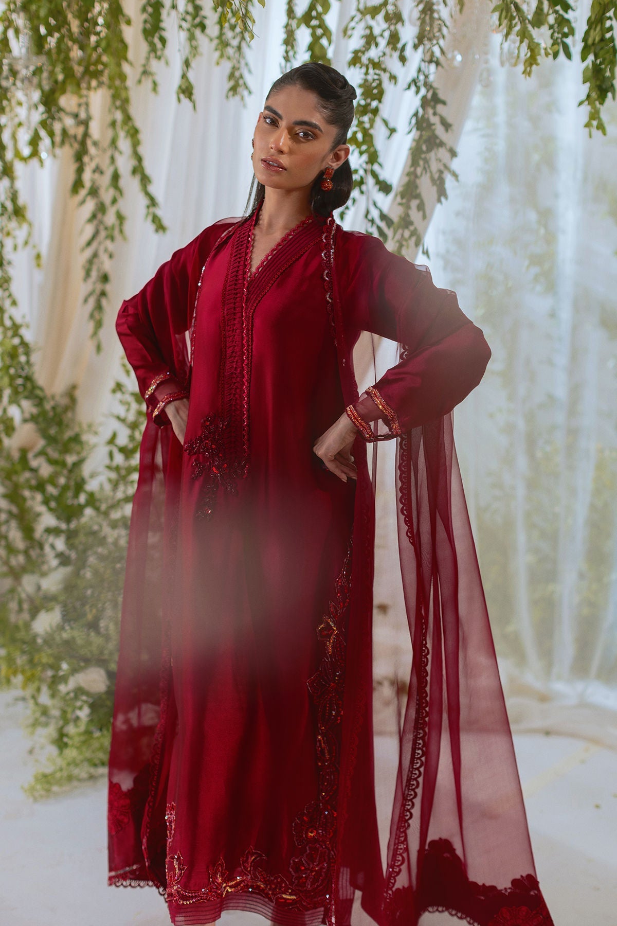 Annus Abrar | Lumi Eid Edit | Layaan (Shirt and Pants) - House Of Hania
