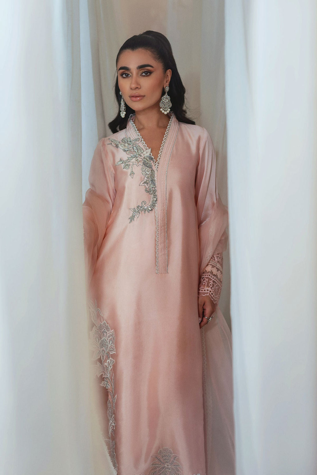 Annus Abrar | Lumi Eid Edit | Nayimah (Shirt and Pants) - House Of Hania