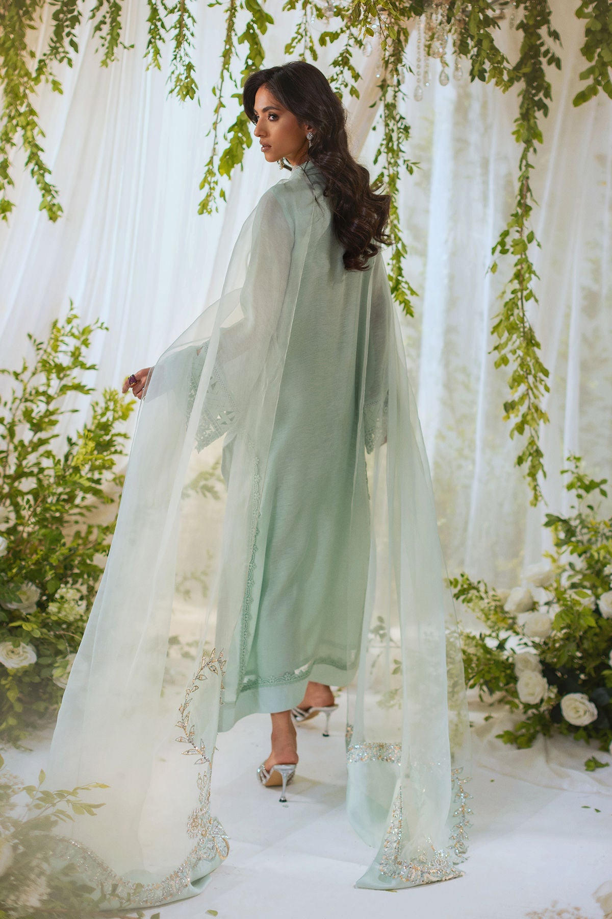 Annus Abrar | Lumi Eid Edit| Safa (Shirt and Pants) - House Of Hania