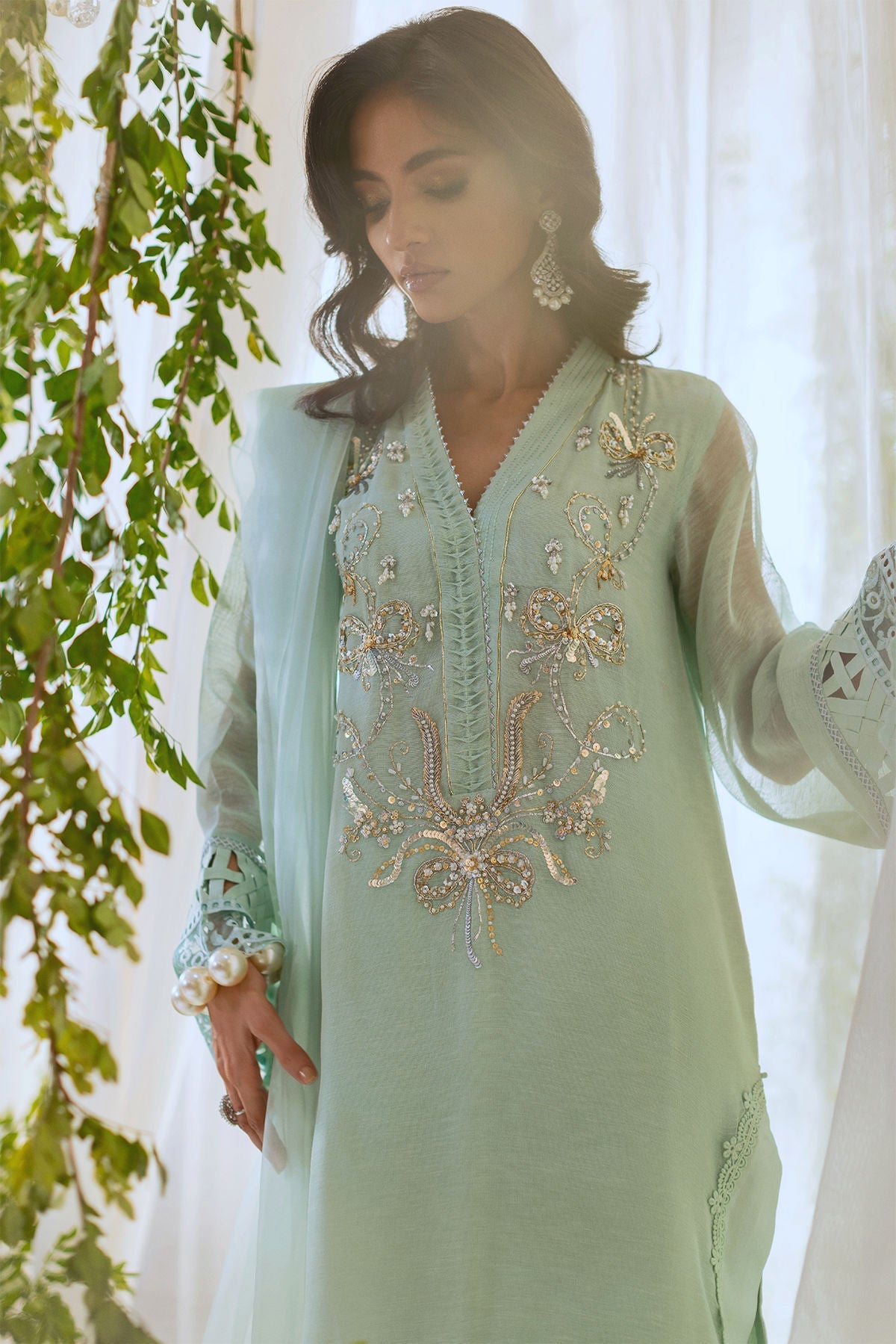 Annus Abrar | Lumi Eid Edit| Safa (Shirt and Pants) - House Of Hania