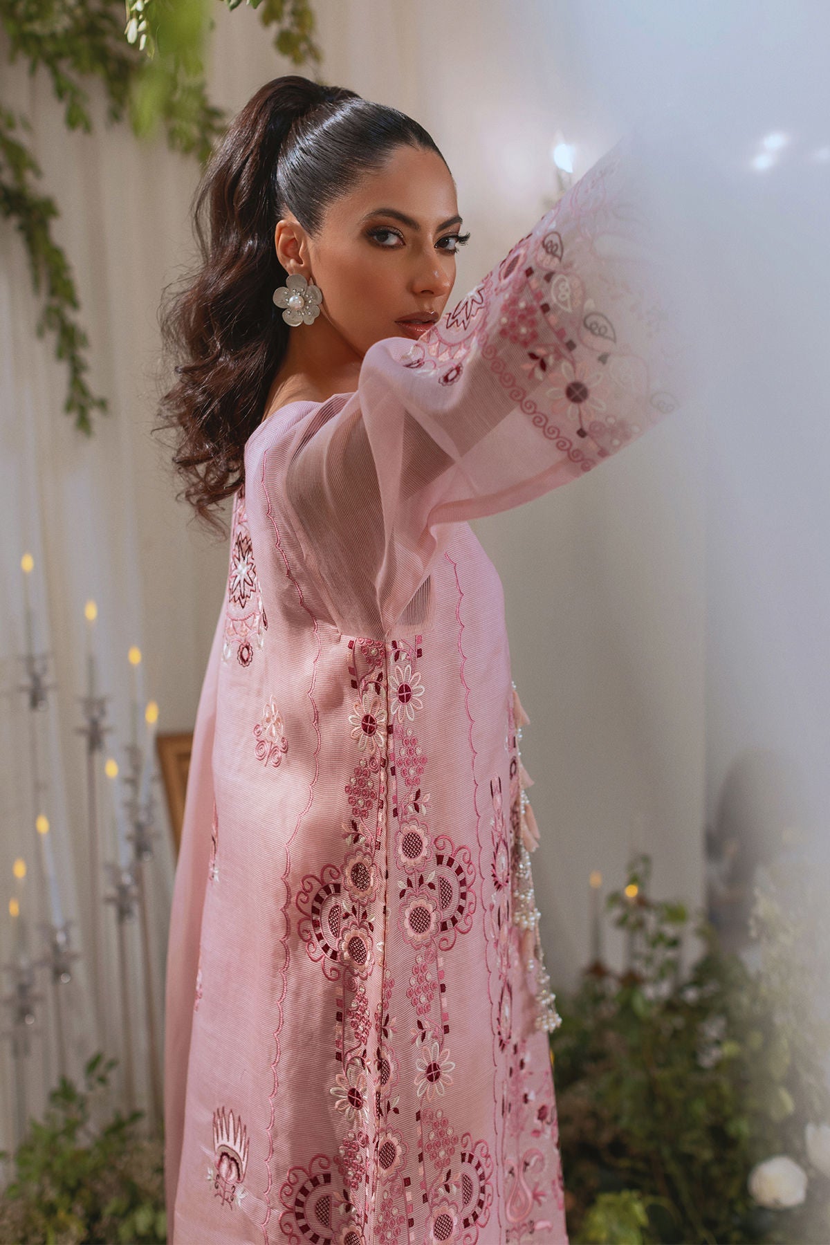 Annus Abrar | Lumi Eid Edit | Zimal (Shirt and Pants) - House Of Hania