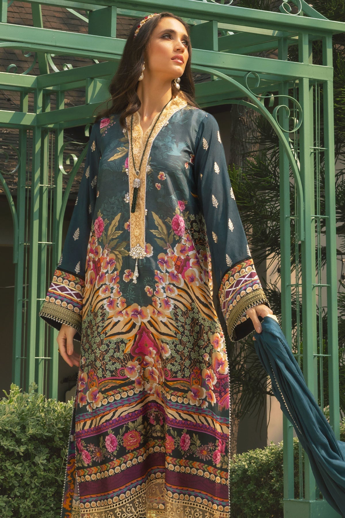 Annus Abrar | Luxe Silk Pret | SIBYL - House Of Hania