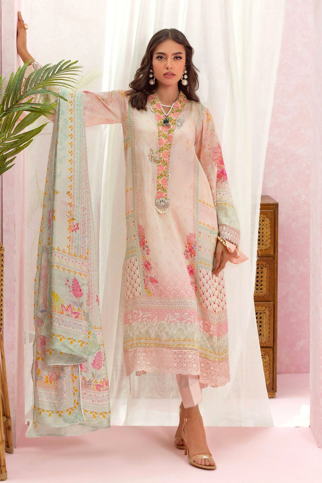 Annus Abrar | Luxe Silk Pret | SYLVIE - House Of Hania