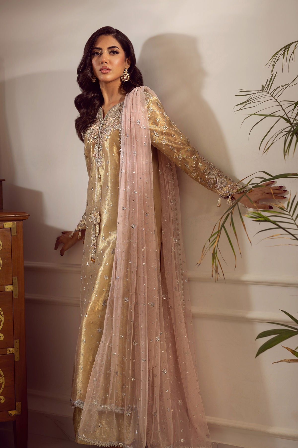 Annus Abrar | Melia Luxe Formals | Hurmia - House Of Hania