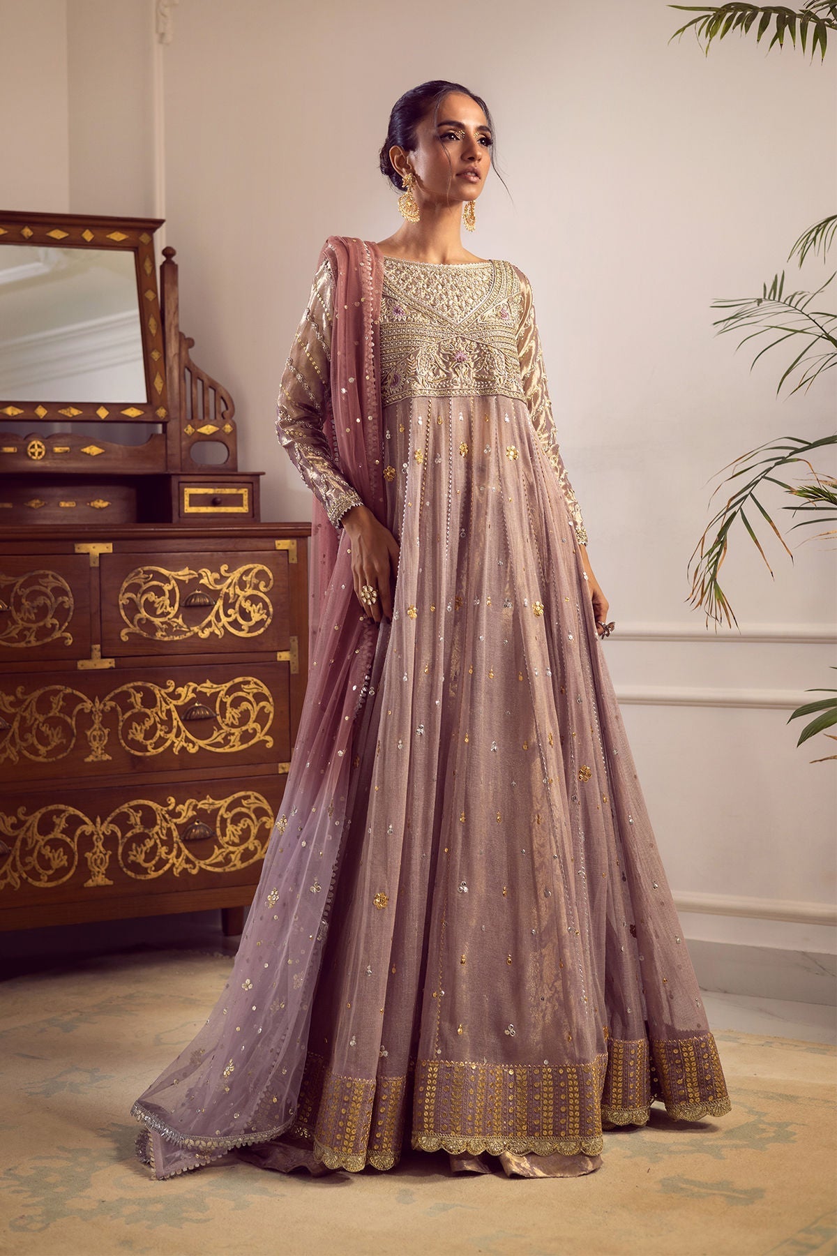 Annus Abrar | Melia Luxe Formals | Shakré Kalidar - House Of Hania