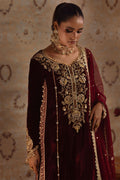 Annus Abrar | Mirha Winter Velour | Arwa - House Of Hania