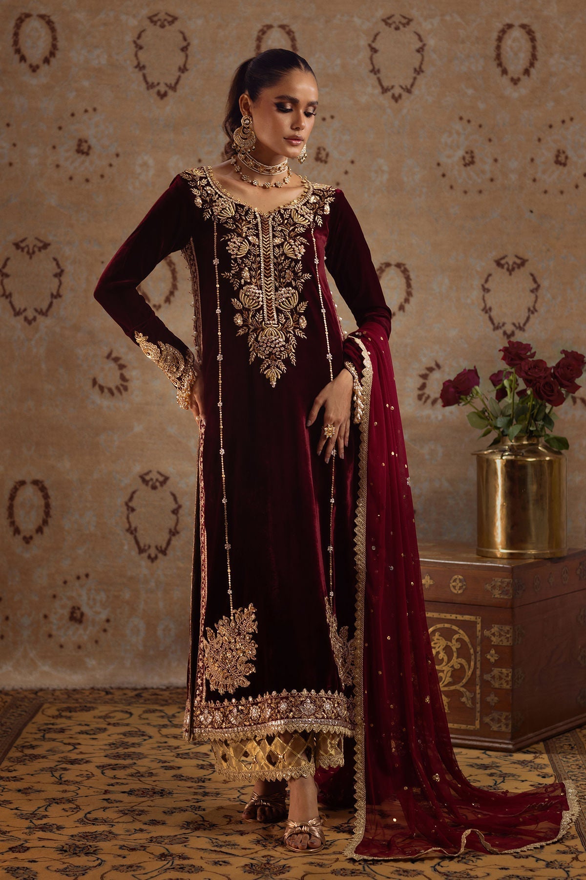 Annus Abrar | Mirha Winter Velour | Arwa - House Of Hania