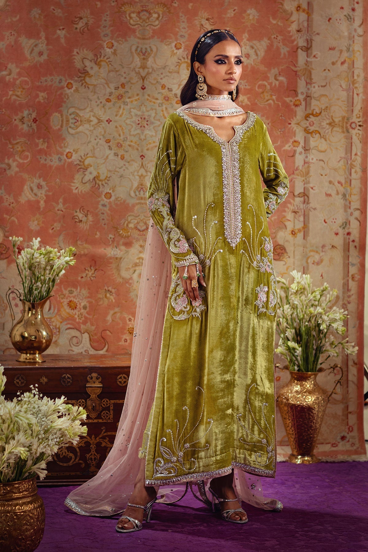 Annus Abrar | Mirha Winter Velour | Aya - House Of Hania