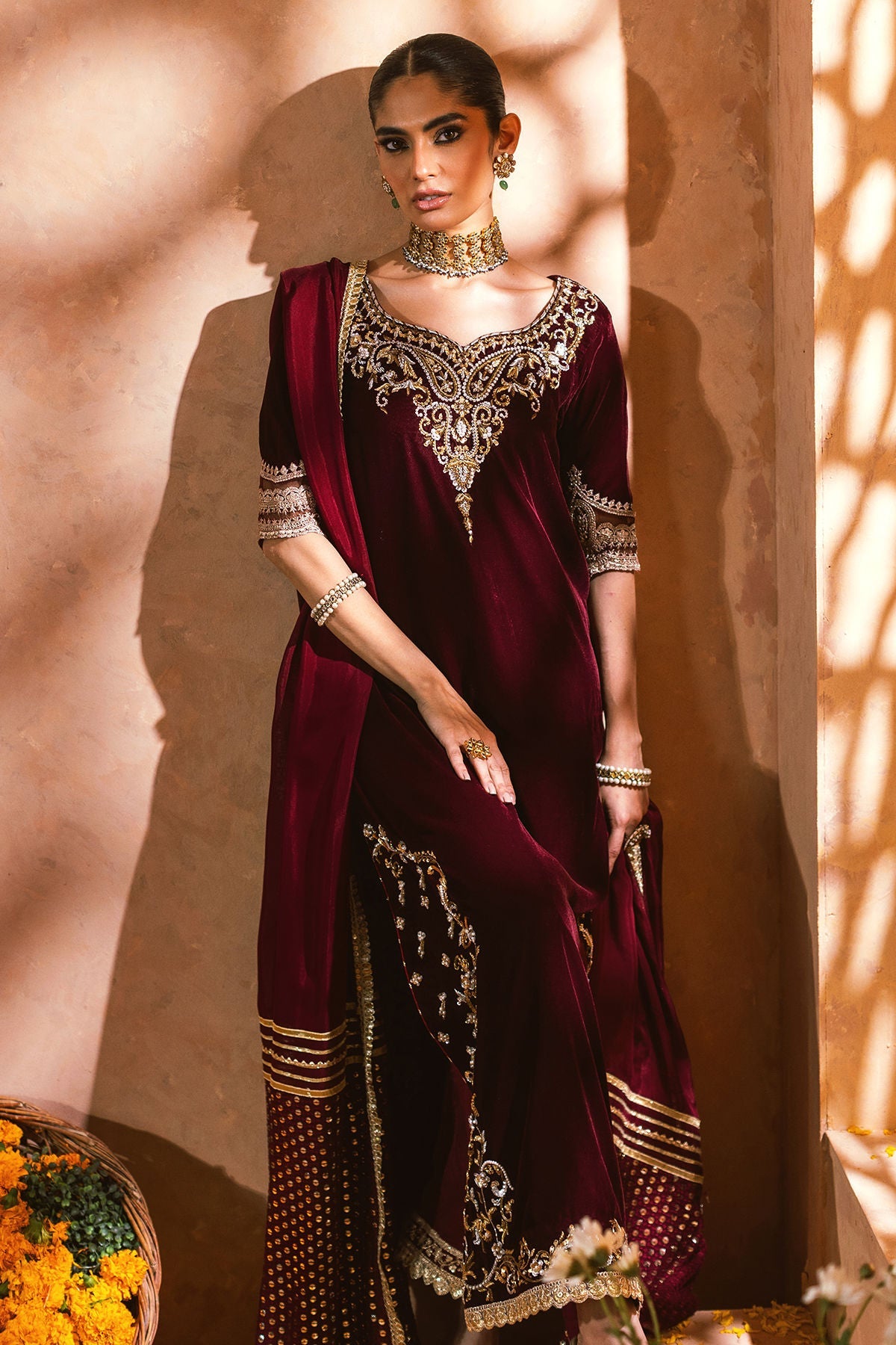 Annus Abrar | Mirha Winter Velour | Dahlia (Shirt, Pants and Dupatta) - House Of Hania