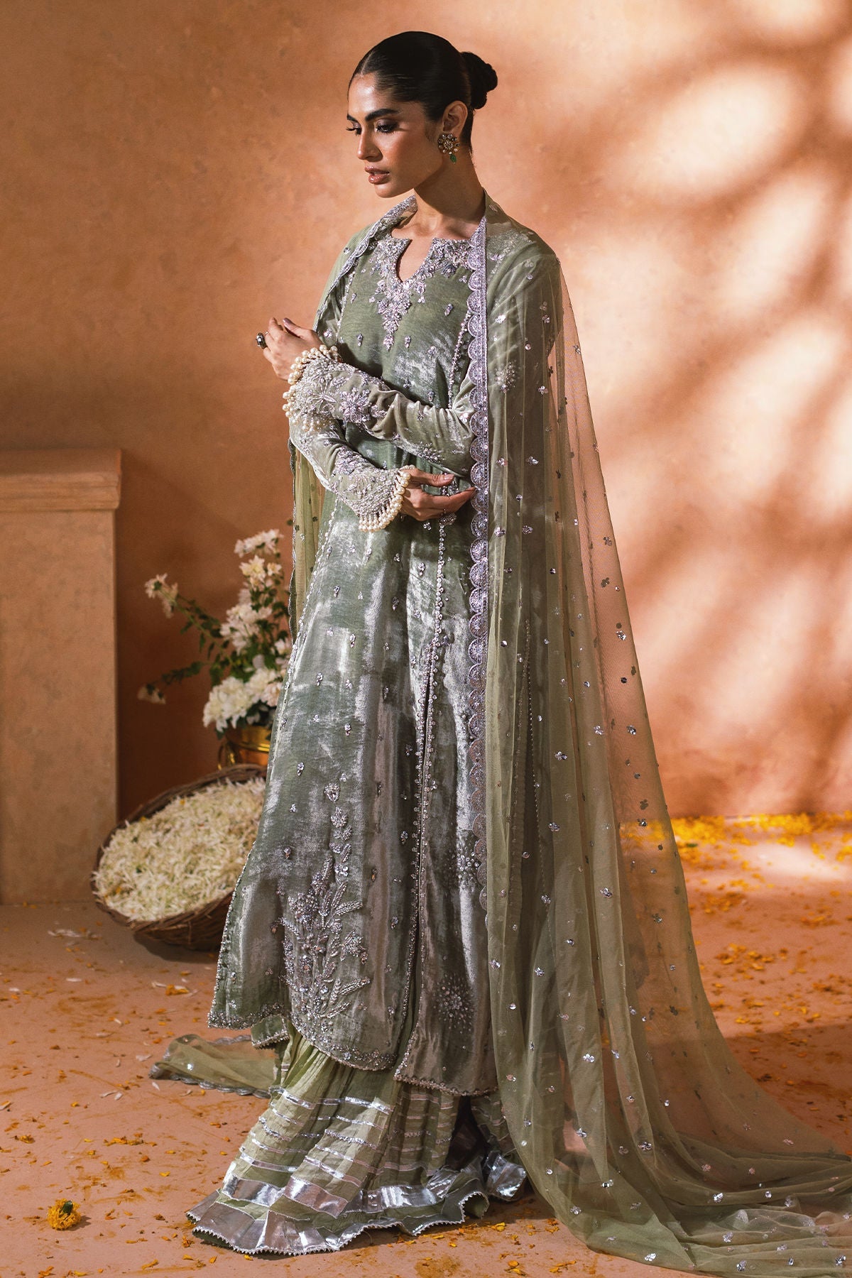 Annus Abrar | Mirha Winter Velour | Raajya - House Of Hania