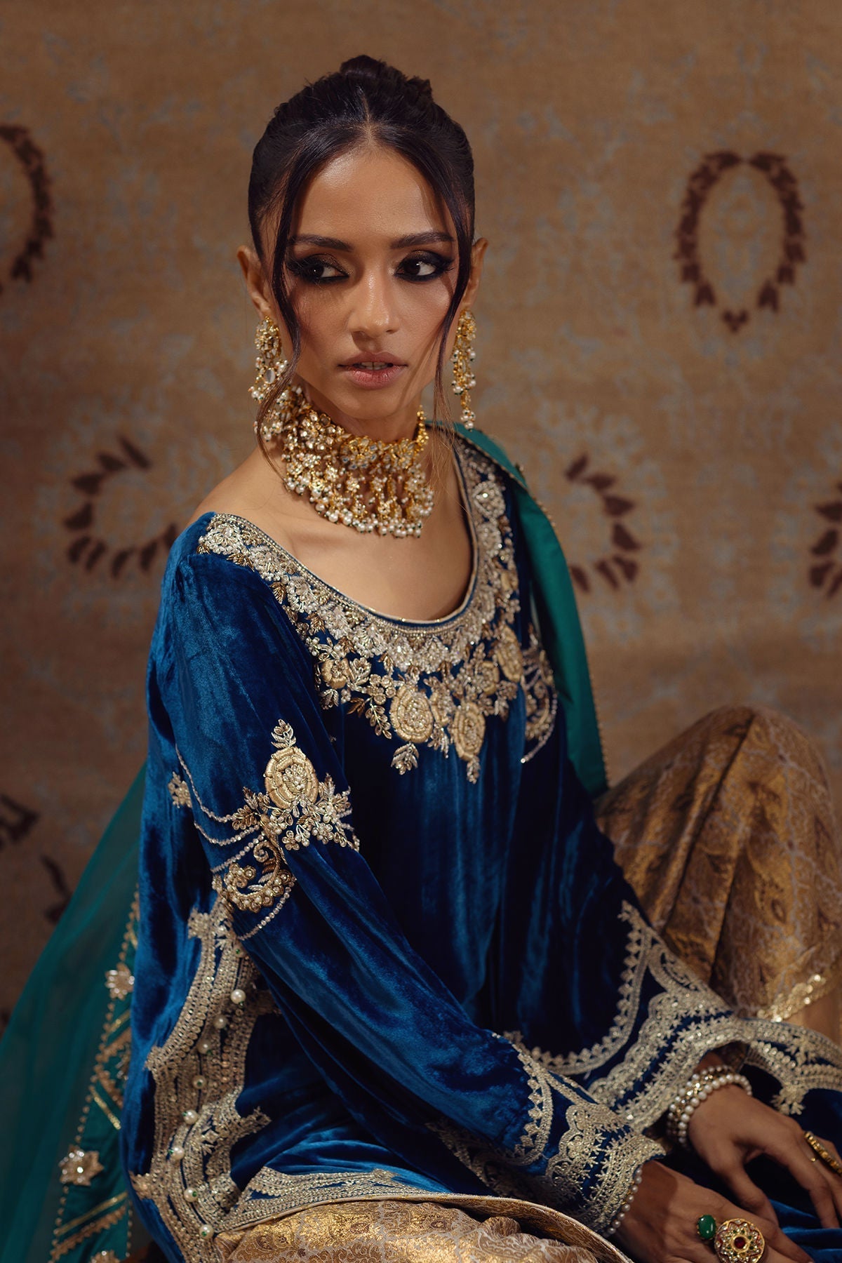 Annus Abrar | Mirha Winter Velour | Riyana - House Of Hania