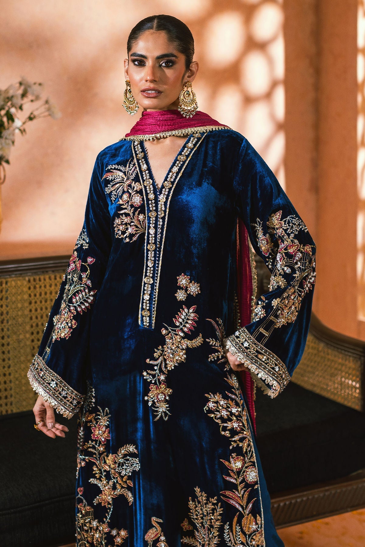 Annus Abrar | Mirha Winter Velour | Rushma (Shirt, Pants and Dupatta) - House Of Hania
