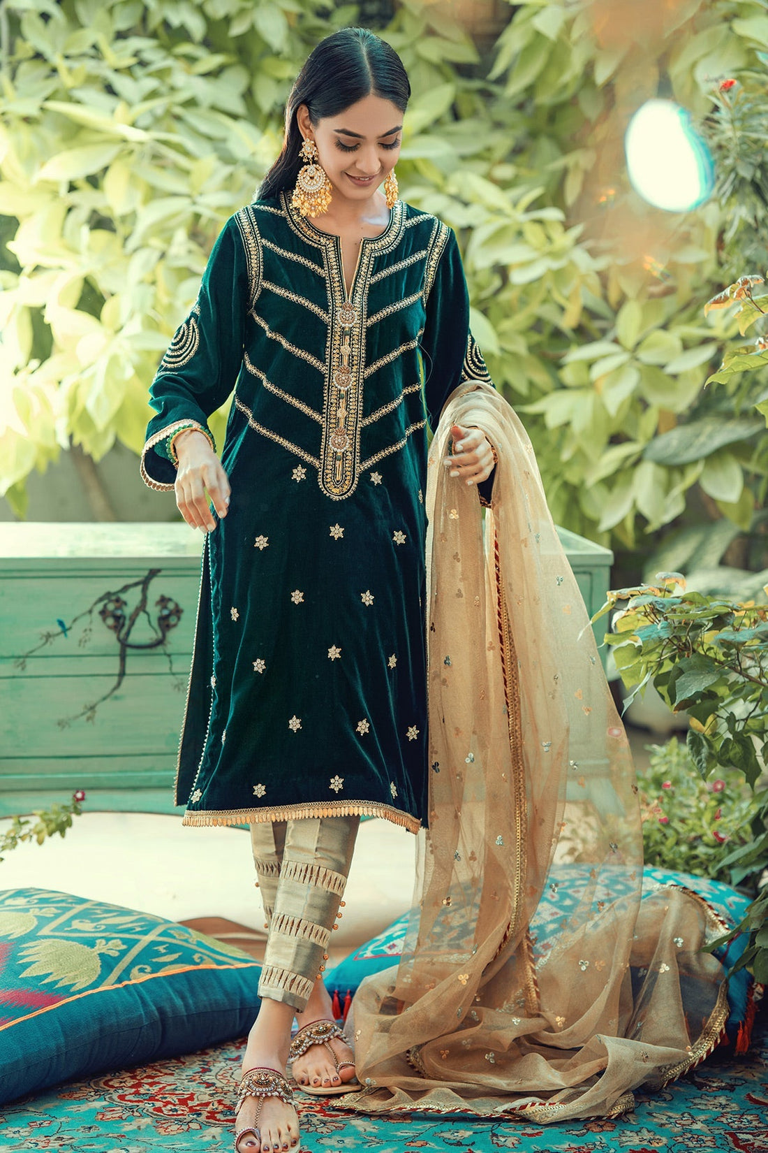 Annus Abrar | Semi Formals | AFSHAN-MERALD - House Of Hania