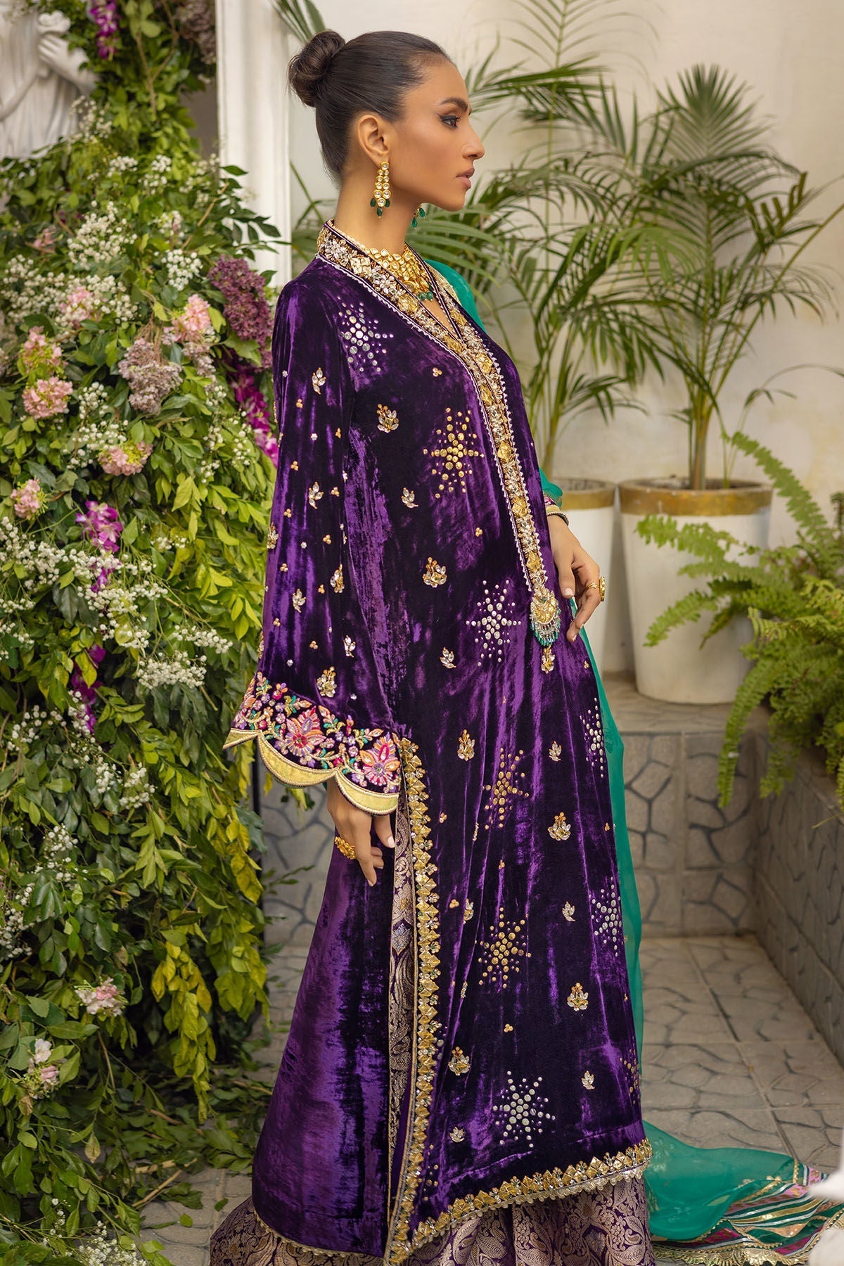 Annus Abrar | Semi Formals | ANEETA - House Of Hania