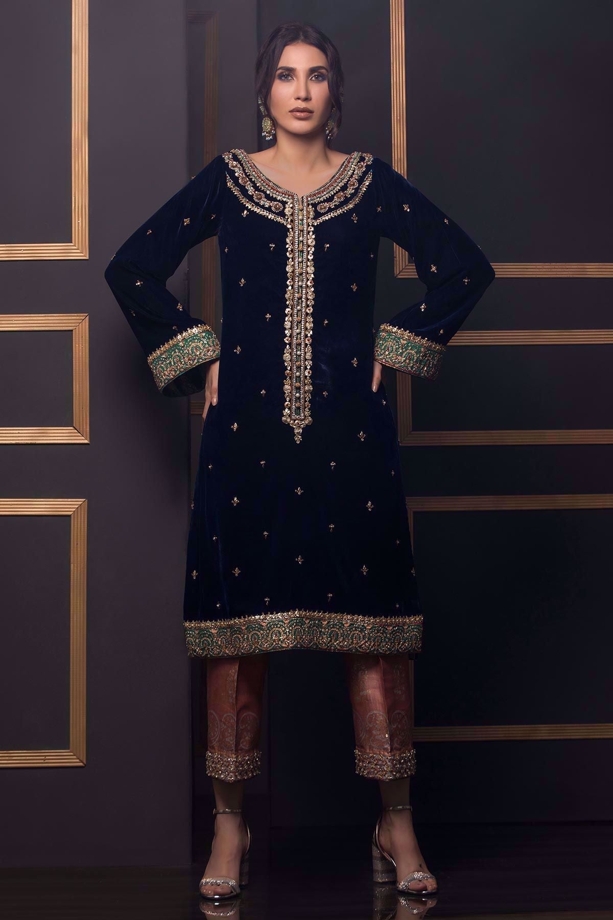 Annus Abrar | Semi Formals | ETOILES BLEU - House Of Hania