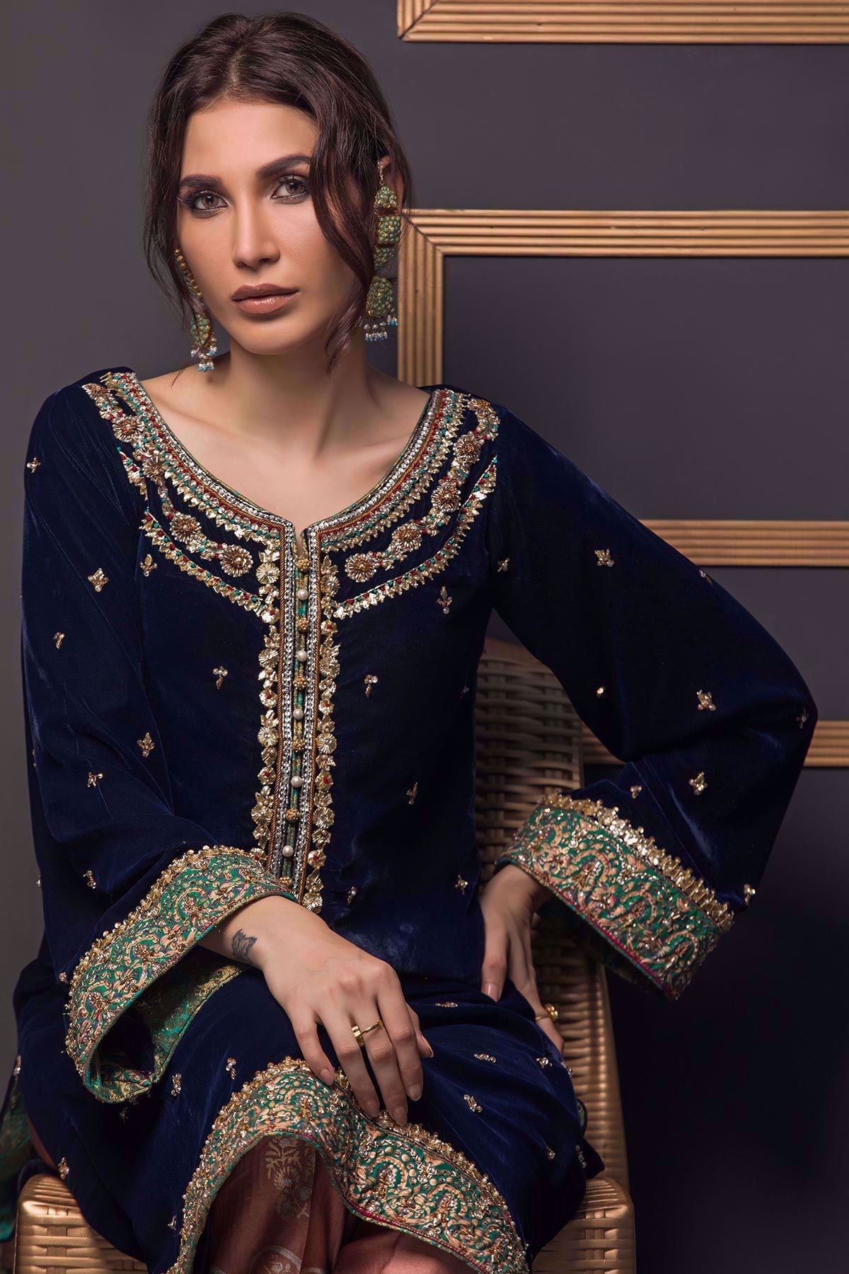 Annus Abrar | Semi Formals | VIOLET BRUME - House Of Hania