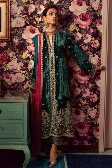 Annus Abrar | Semi Formals | ZYRA - House Of Hania