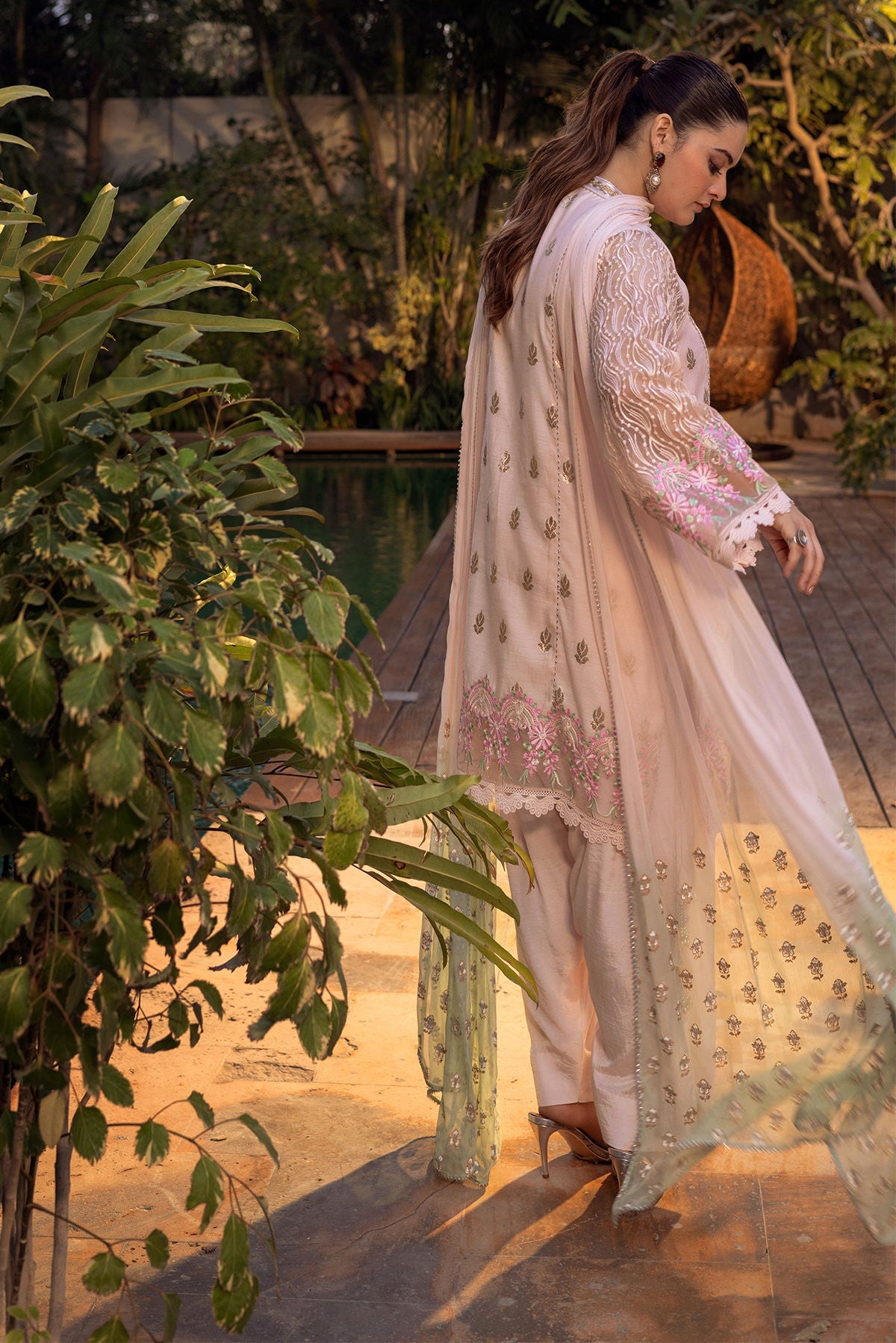 Annus Abrar | The Family Edit 26 | Limara - Shirt, Shalwar and Dupatta - House Of Hania