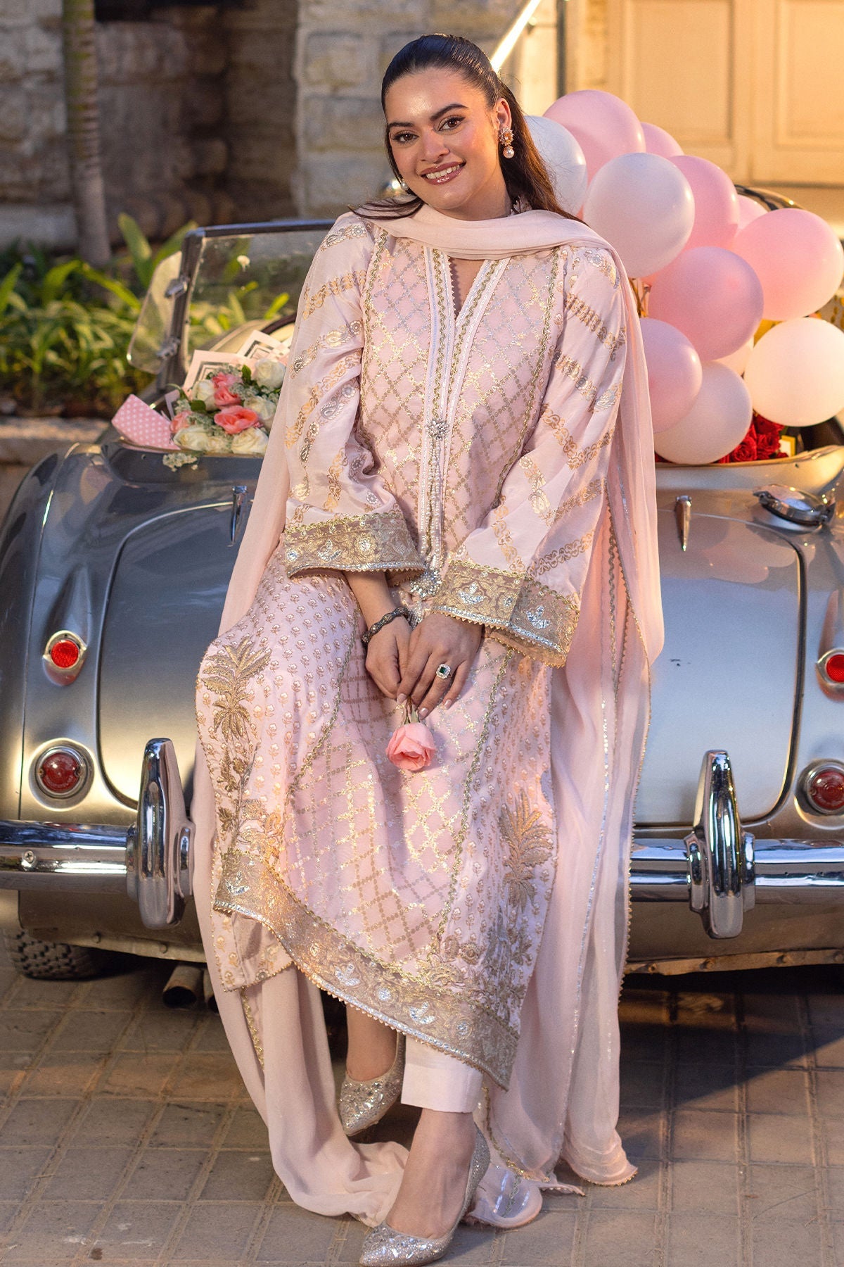 Annus Abrar | The Family Edit 26 | Sirha ( Shirt, Pants And Dupatta) - House Of Hania