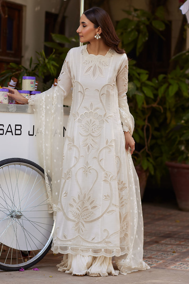 Ansab Jahangir | Eid Luxe Pret 25 | Vera - House Of Hania