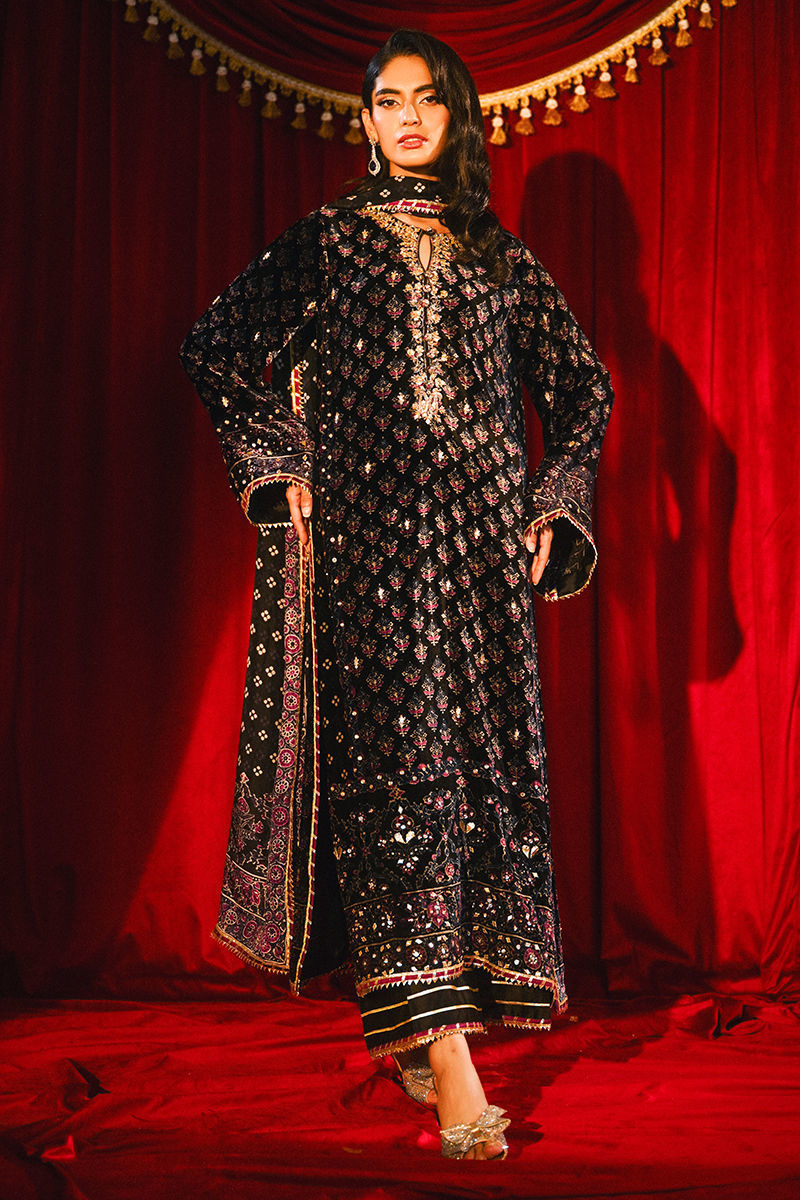 Ansab Jahangir | So Hot Luxury Velvets | Melek - House Of Hania