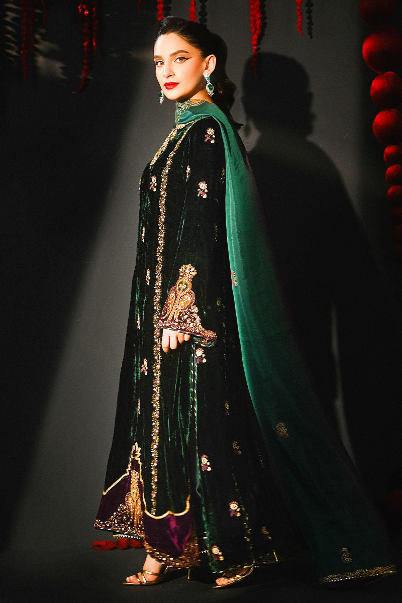 Ansab Jahangir | So Hot Luxury Velvets | Mirha - House Of Hania
