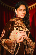 Ansab Jahangir | So Hot Luxury Velvets | Roshni - House Of Hania
