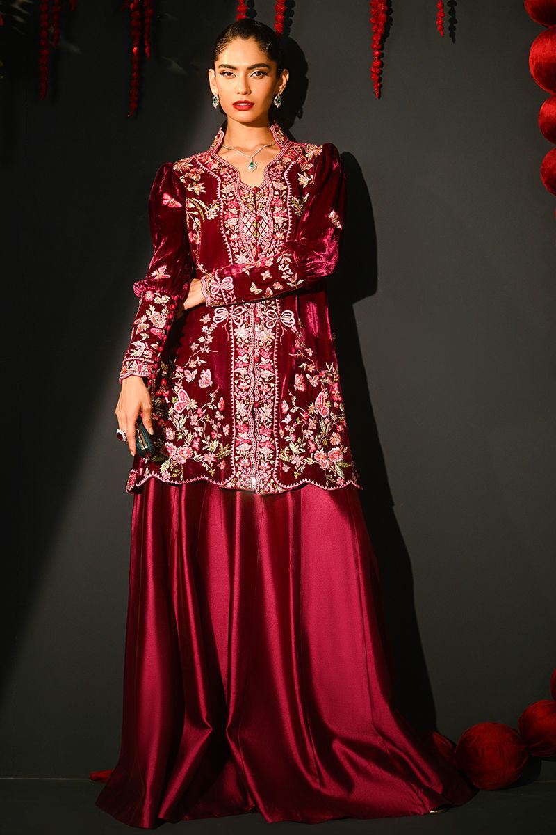 Ansab Jahangir | So Hot Luxury Velvets | Safina - House Of Hania