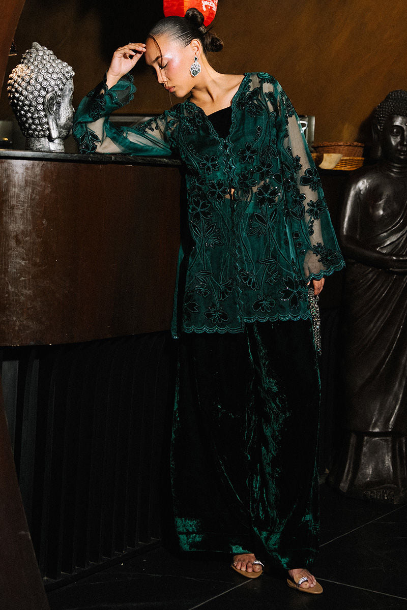 Ansab Jahangir | The Velvet Dynasty | Jaded - House Of Hania