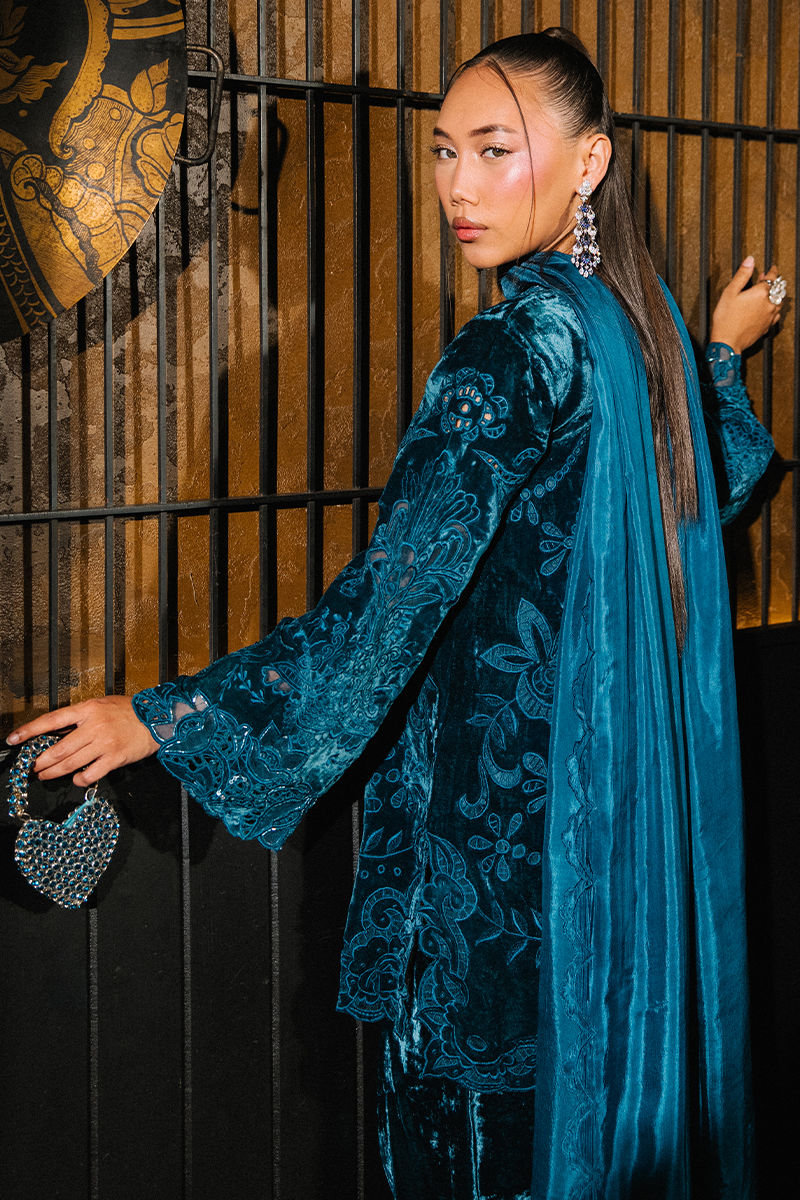 Ansab Jahangir | The Velvet Dynasty | Mizu - House Of Hania