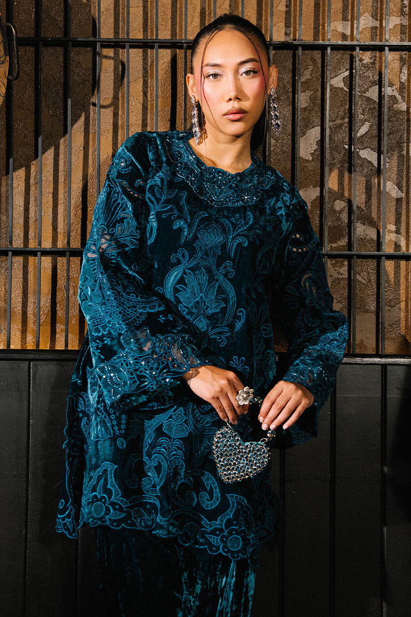 Ansab Jahangir | The Velvet Dynasty | Mizu - House Of Hania