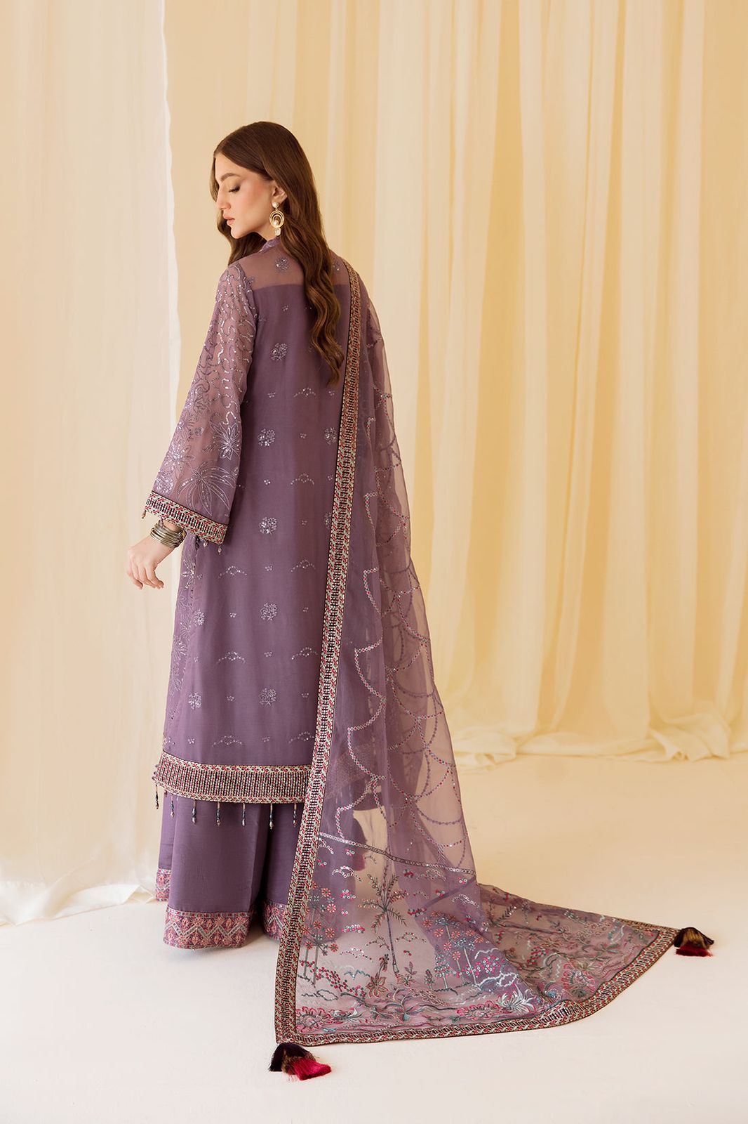 Aqeeq - House Of Hania