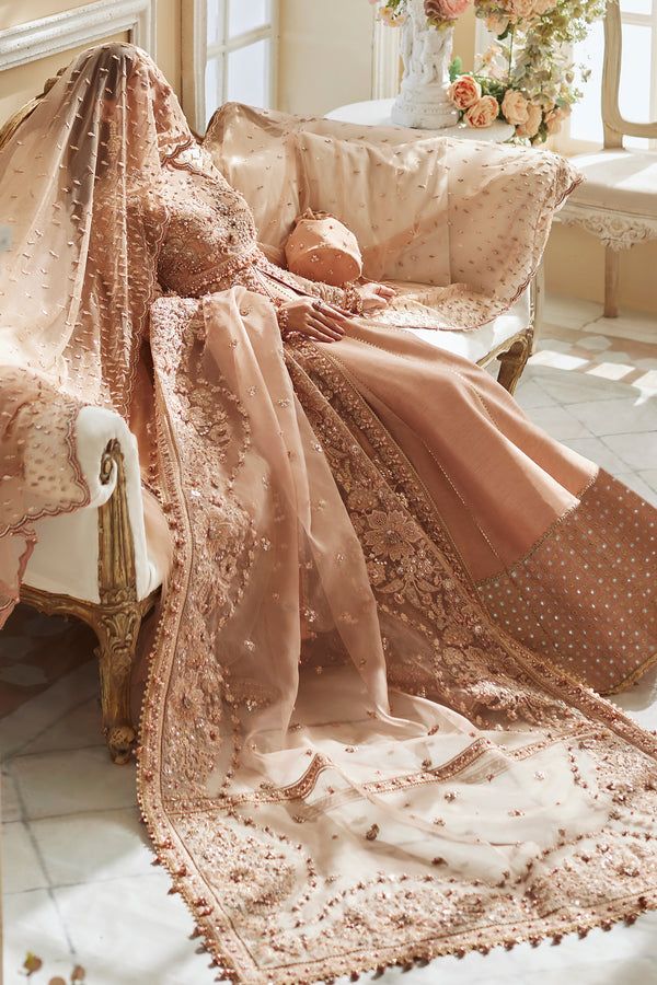 Ariana - House Of Hania